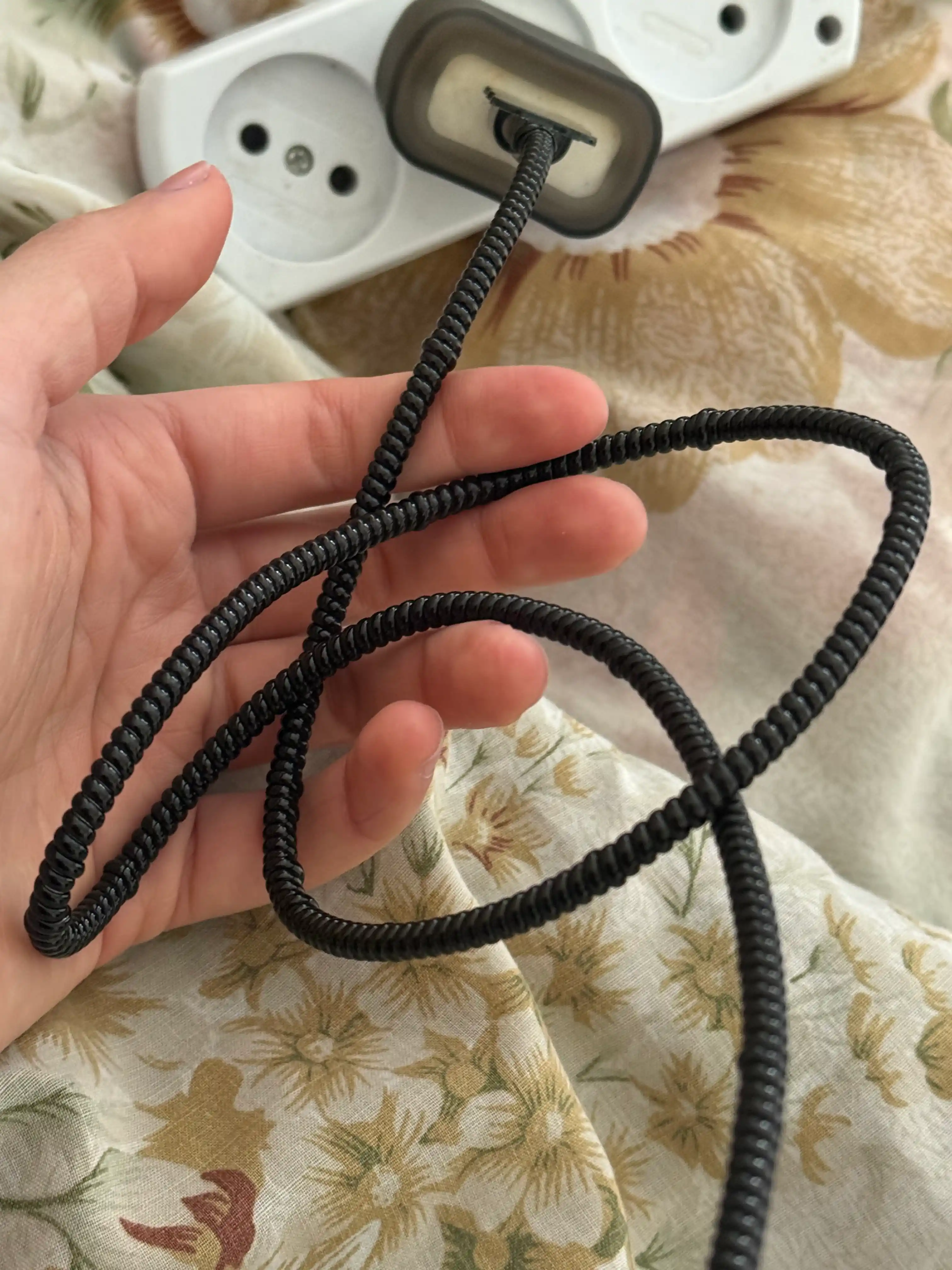 Zaryadchik chexol, iPhone zaryadka uchun g'ilof 18 Vt, 20 Vt