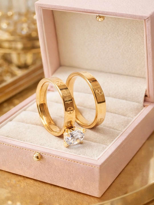 Женские и девичьи кольца Cartier