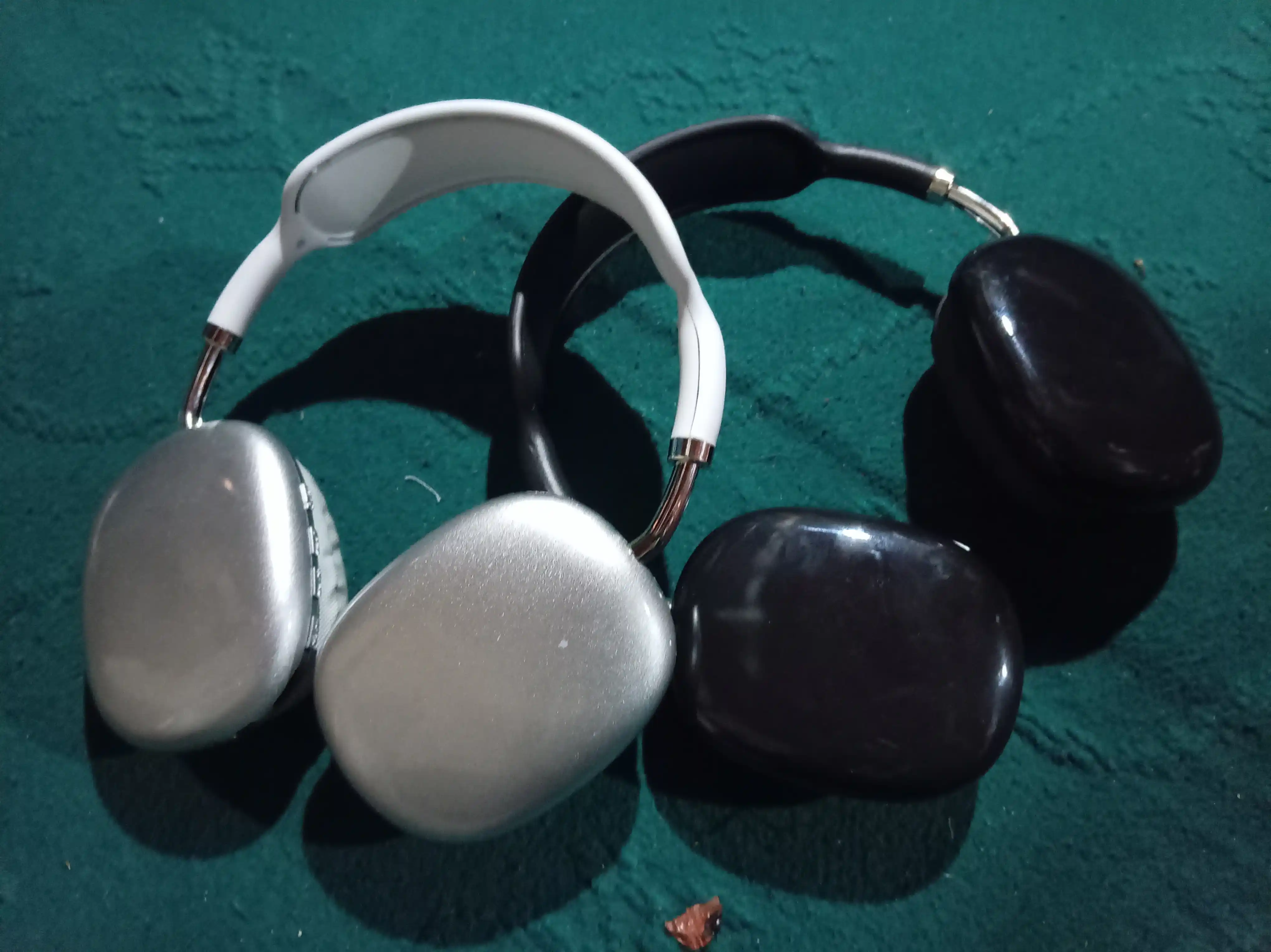 Simsiz Bluetooth P9 quloqliklar, qoplama, chuqur tovush, mikrofon, 10 soatgacha ishlaydi