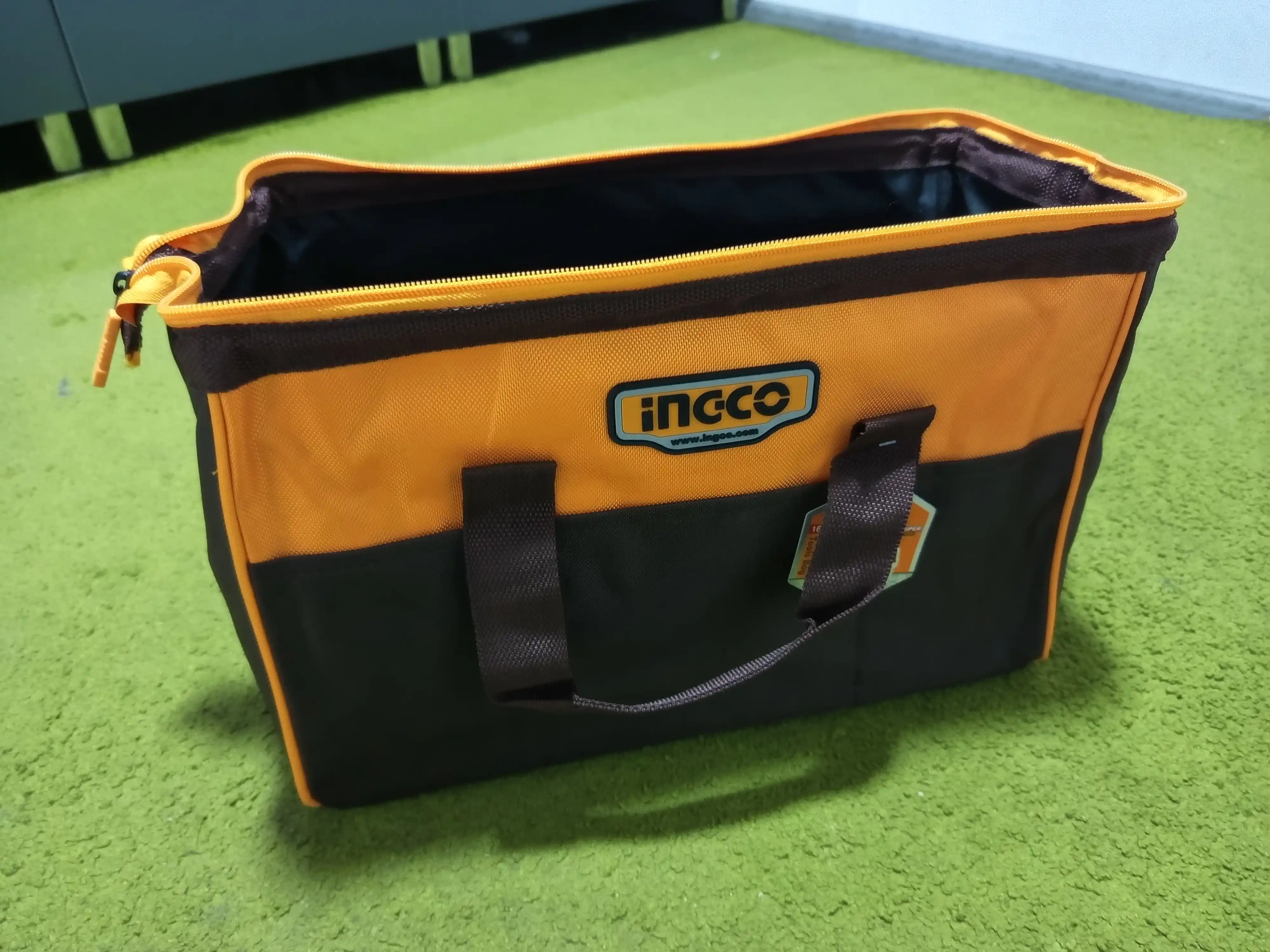 Сумка для инструментов INGCO HTBG281628