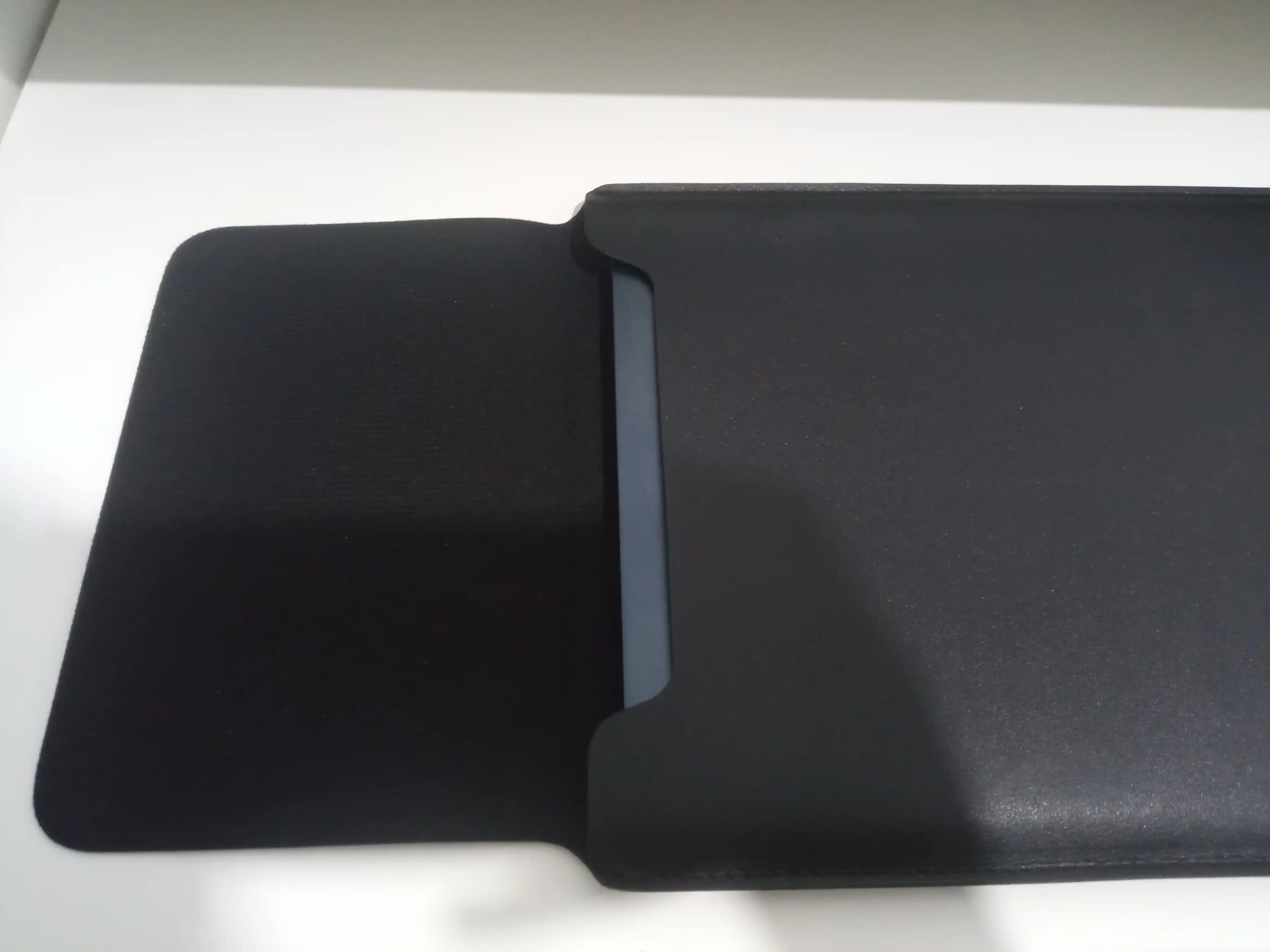Чехол сумка для ноутбука 13-15" и MacBook, защитный кейс из эко кожи