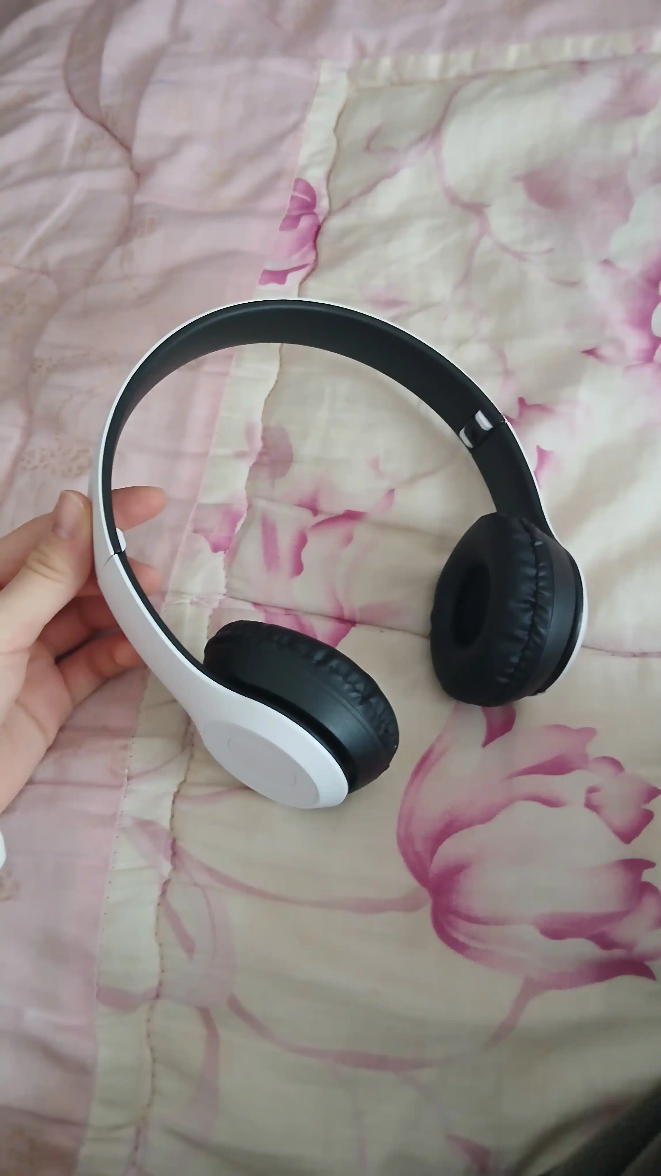 Наушники P47 Bluetooth, складные, стерео звук, слот для SD карты