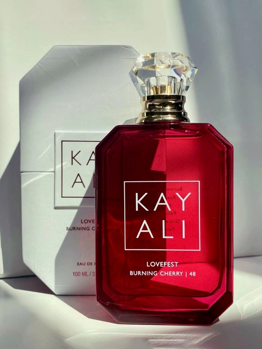 Духи Kayali Fragrances Lovefest Burning Cherry, 48, 100 мл - 