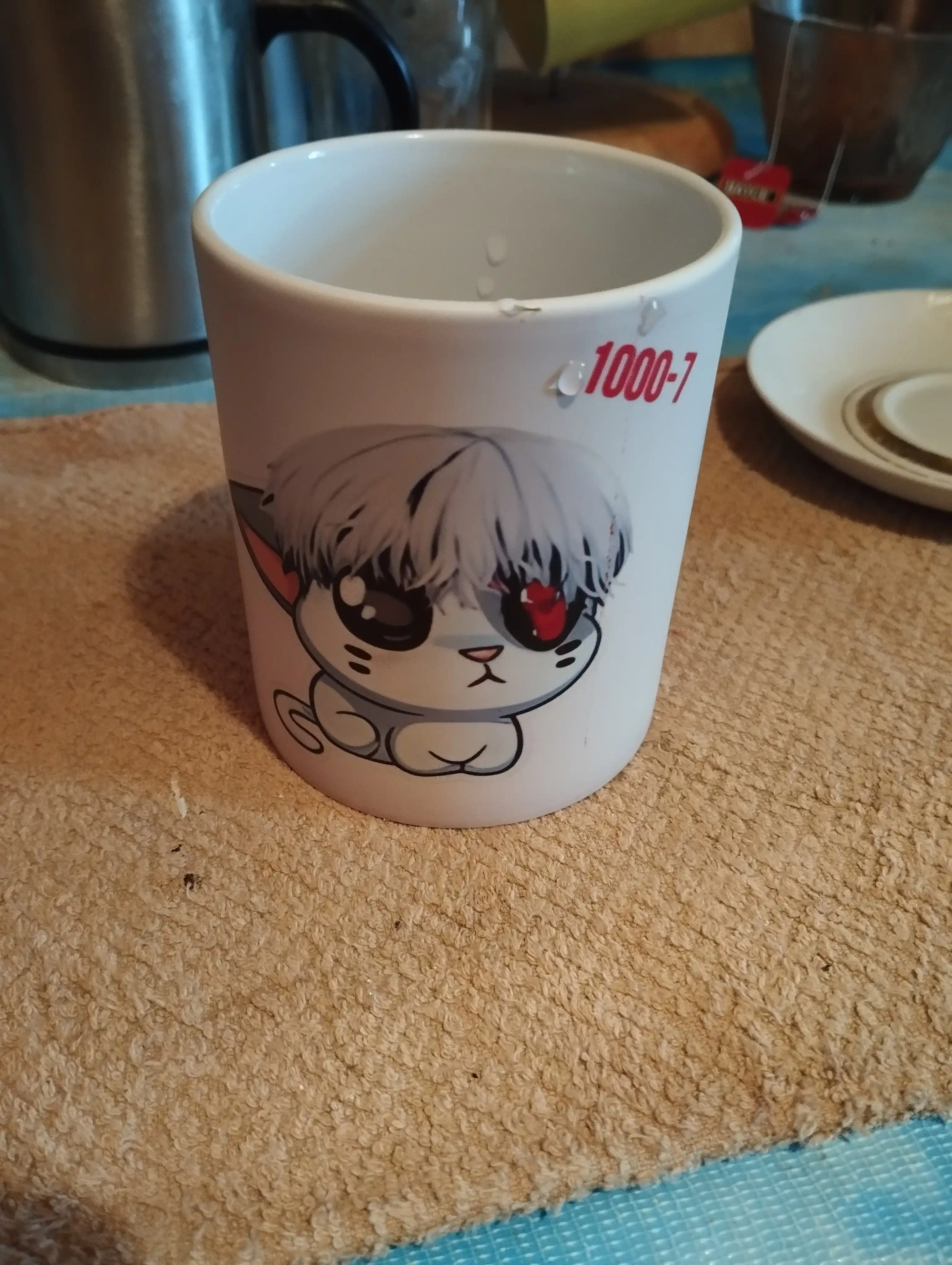 Krujka-xameleon, rangini o‘zgartiradigan" Sovg'a krujkasi, Anime bosmali, keramika