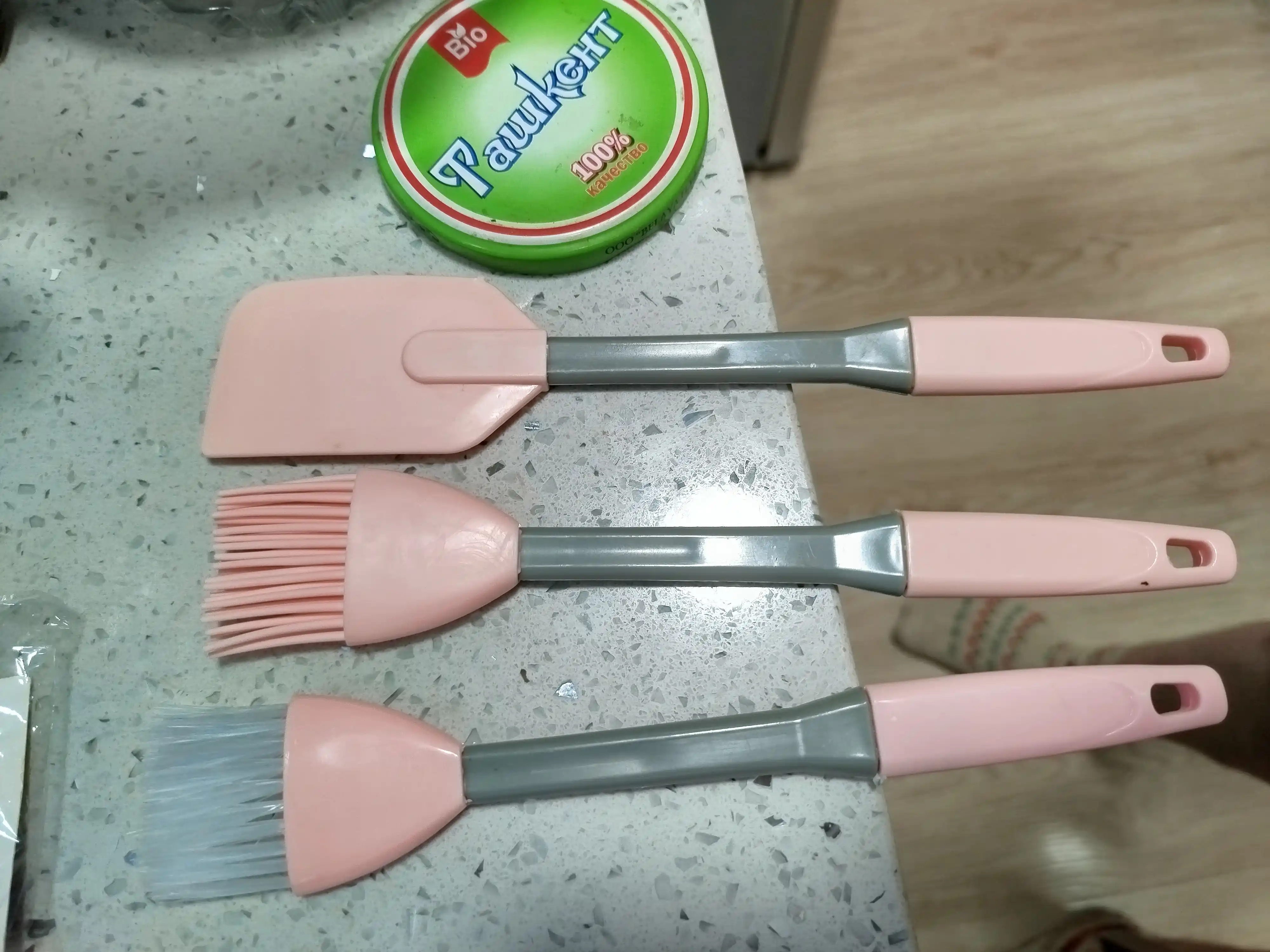 Silikon cho‘tka, kurakcha, lapata, issiqqa chidamli, pishiriqlarni moylash, 3 tasi 1 da