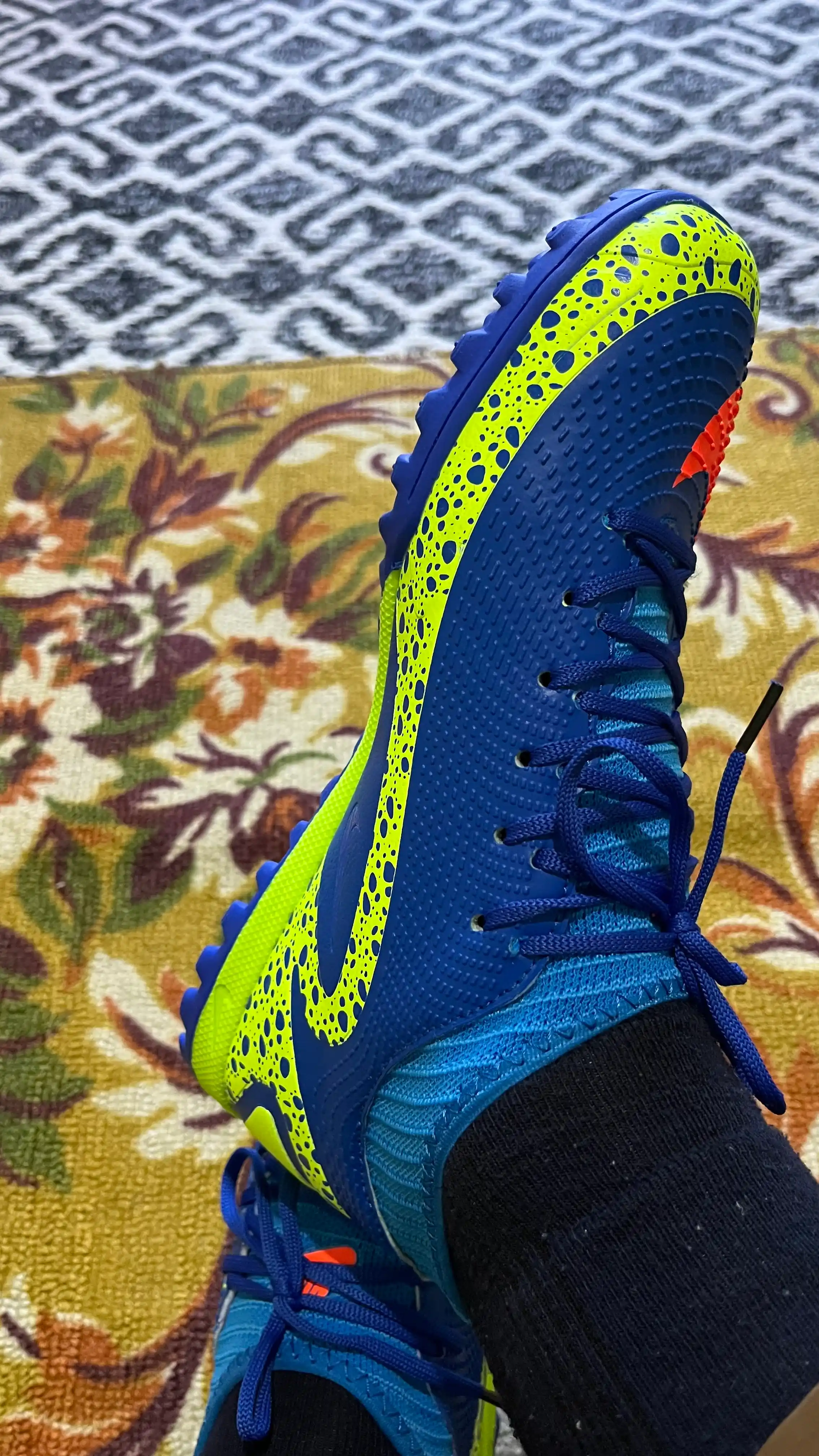 Футбольные бутсы Air Zoom, сороконожки, с манжетом и Полуманжеты, яркие цвета