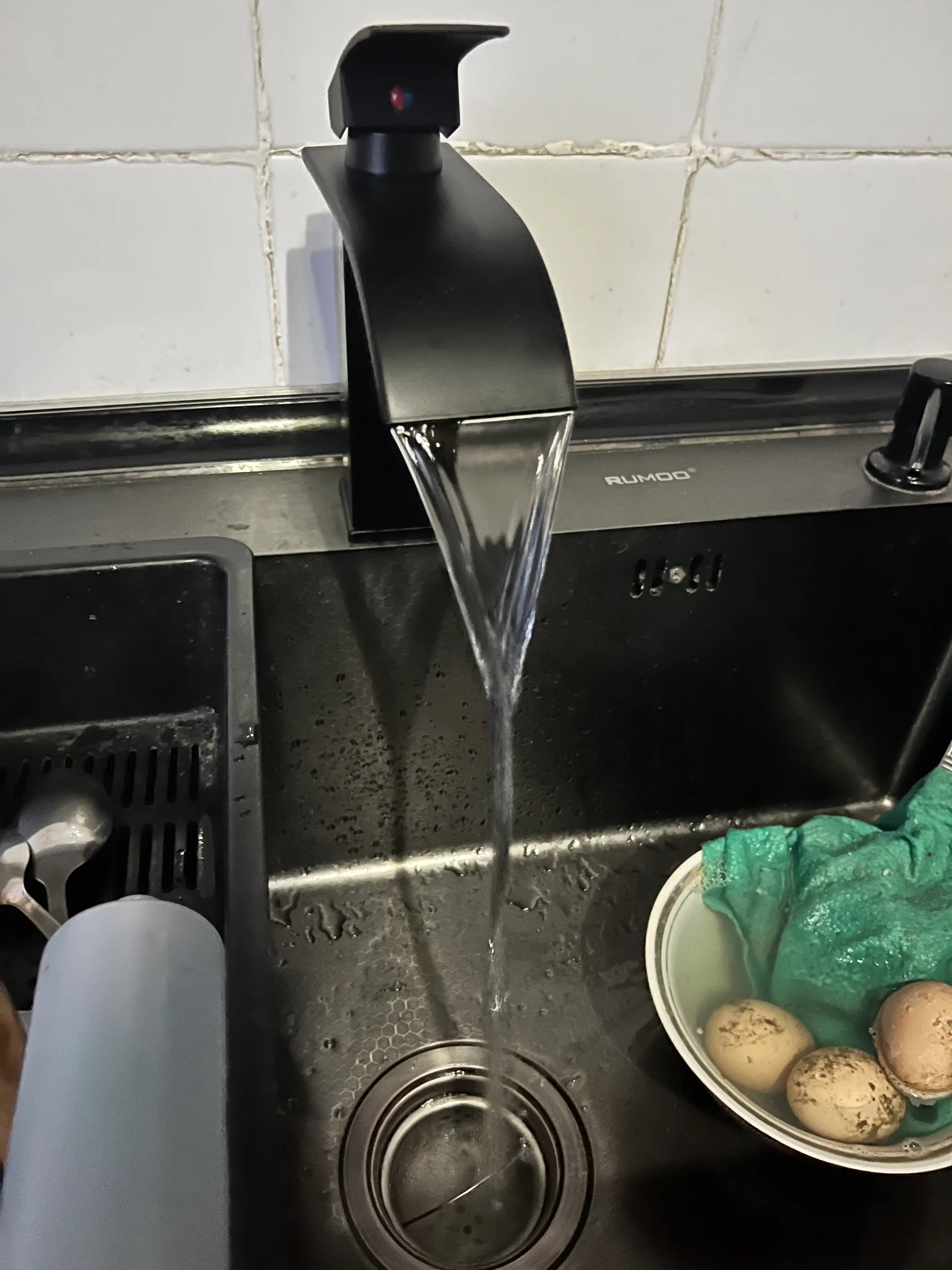 Sharsharali lavabo mikseri