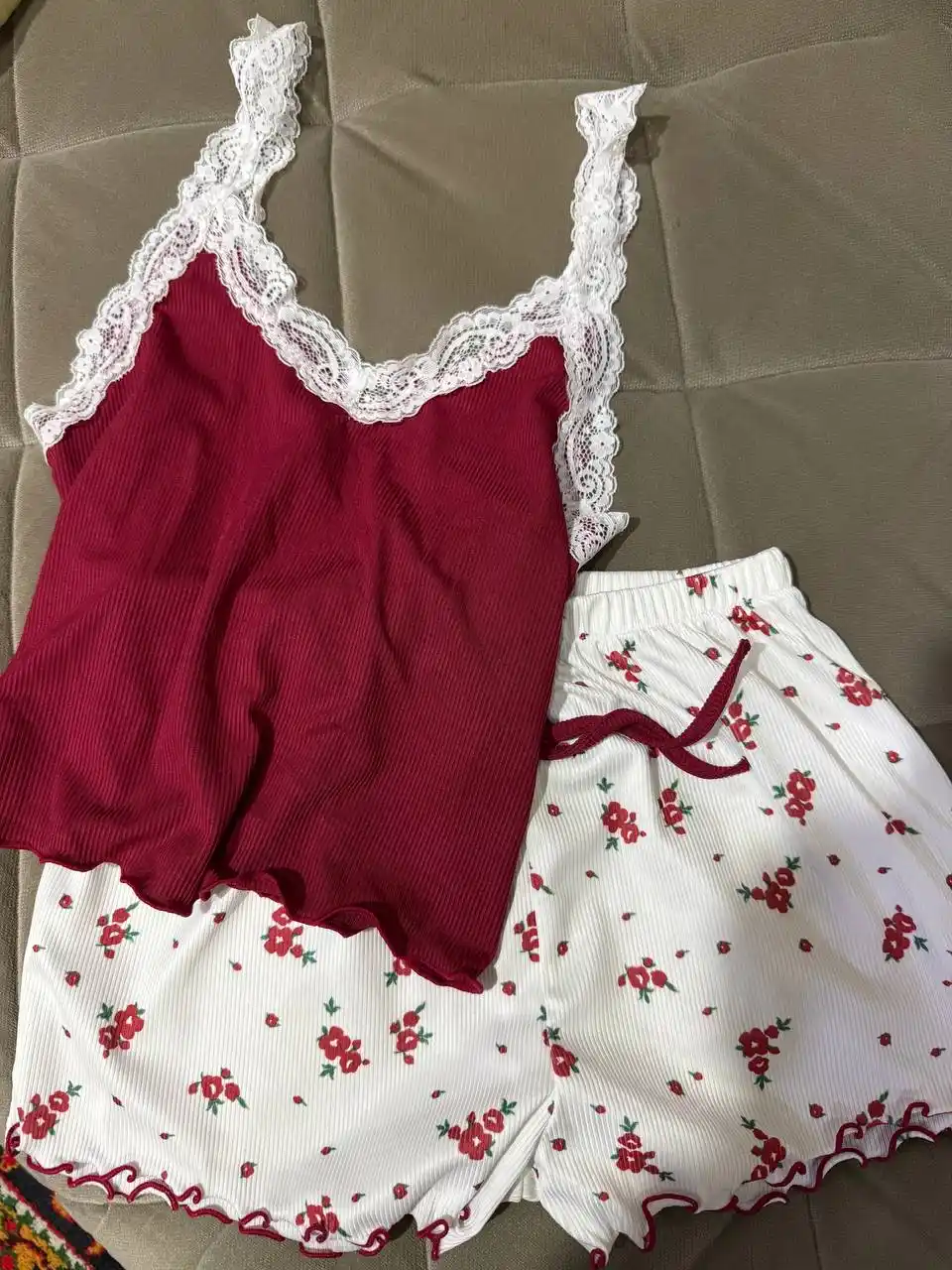 Ayollar pijamasi, shortik va top futbolka, ayollar va qizlar uchun uy kiyimi