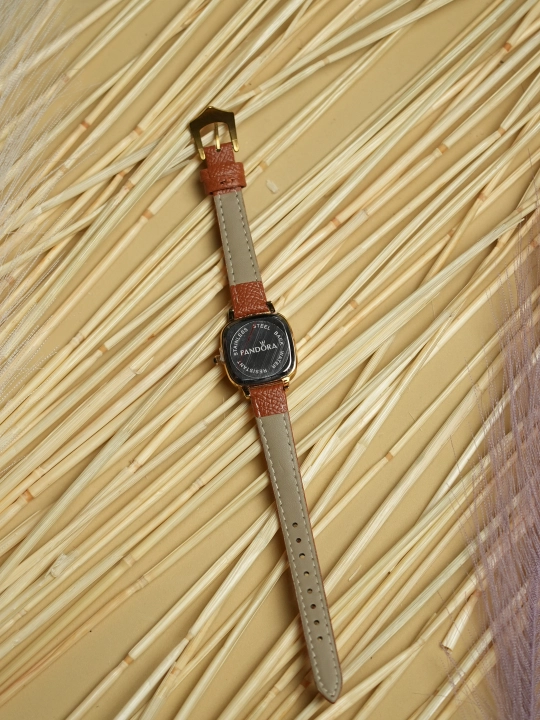 Ayollar qo'l soati, eco-charm remishokli, kvarts mexanizm - - Luna Watches