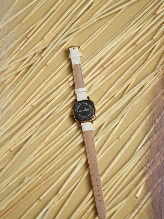 Ayollar qo'l soati, eco-charm remishokli, kvarts mexanizm - - Luna Watches