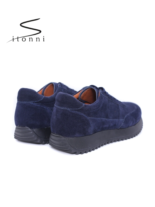 Кроссовки от Sitonni