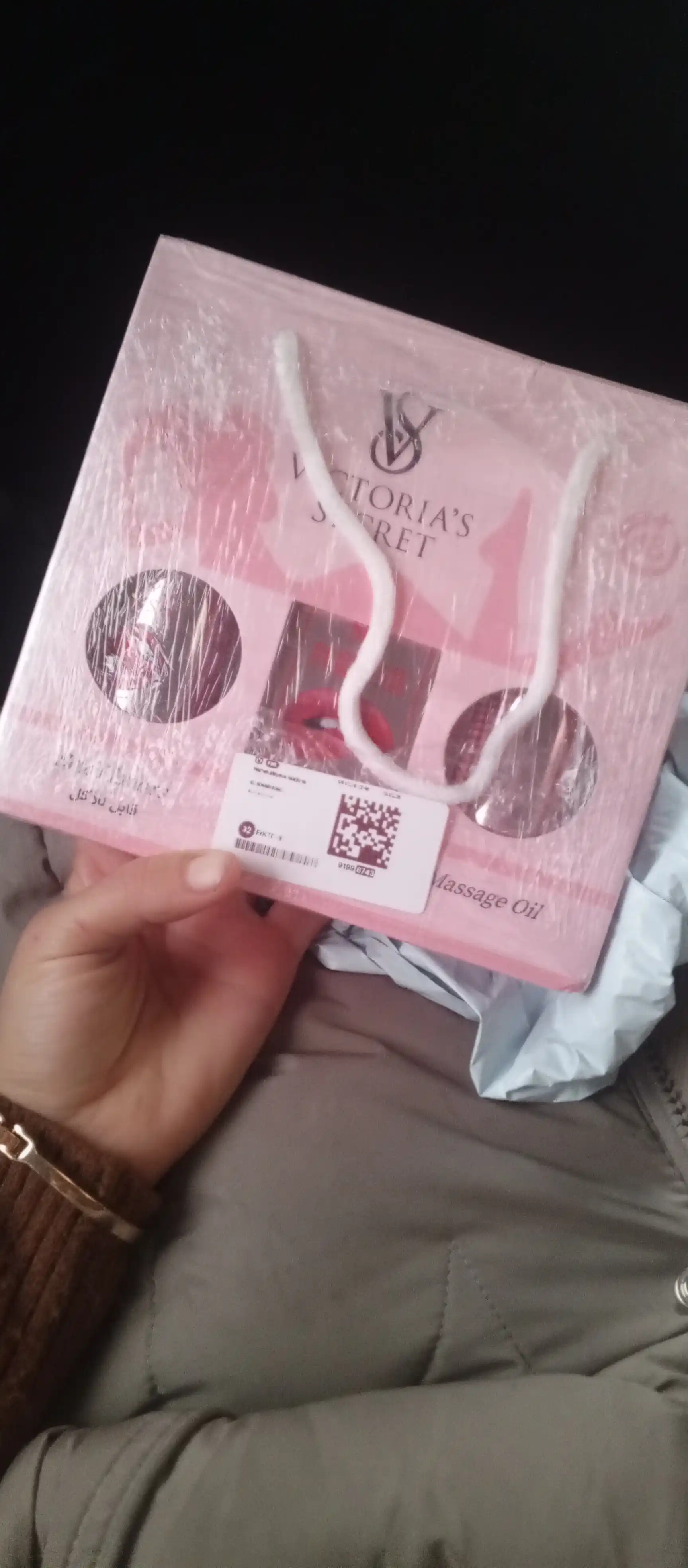 Ayollar uchun Victoria’s Secret Romantik Nabori – Perfume & Oil Set (3 ta)