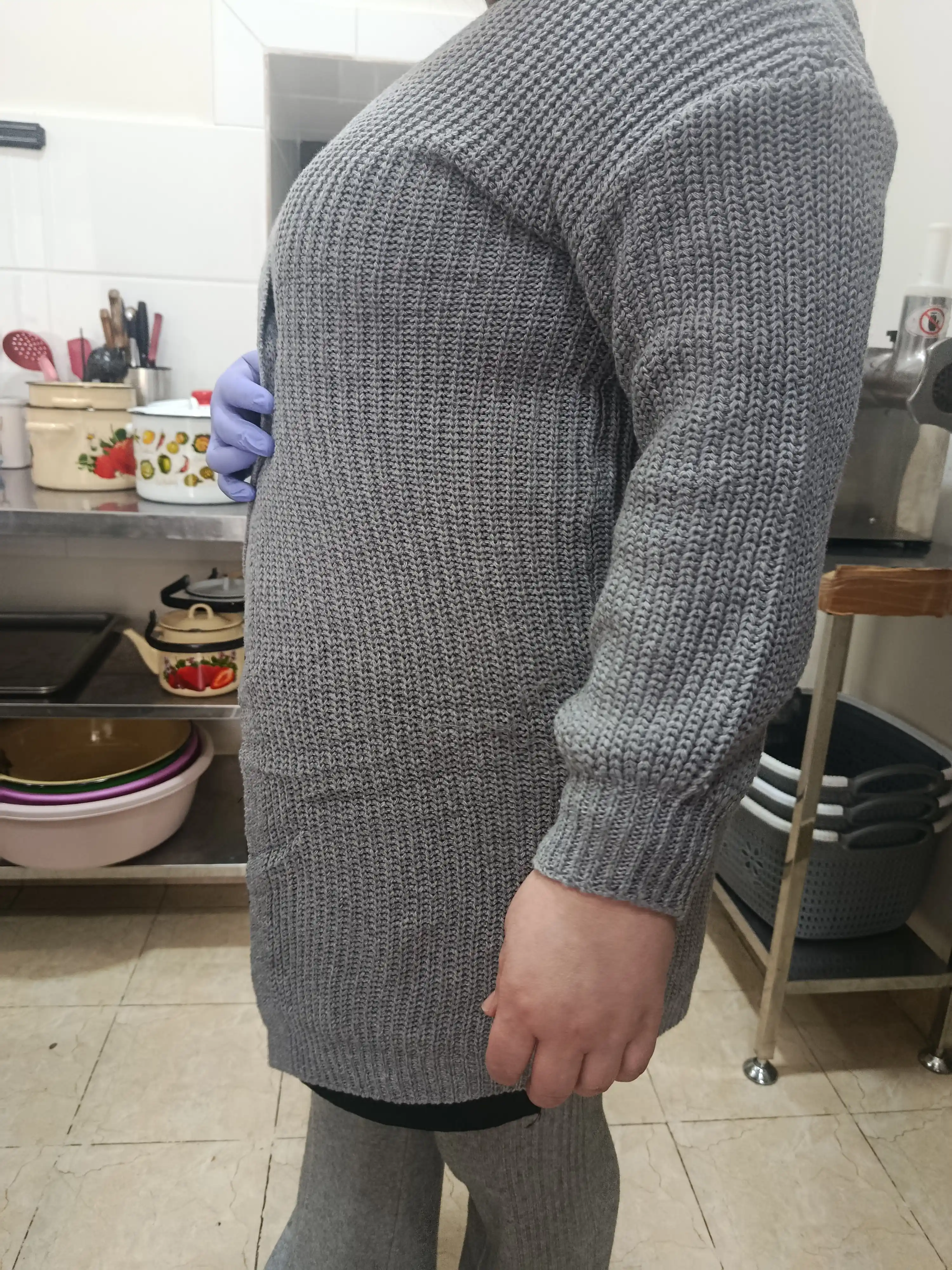 Женский кардиган с длинным рукавом — мягкий и тёплый