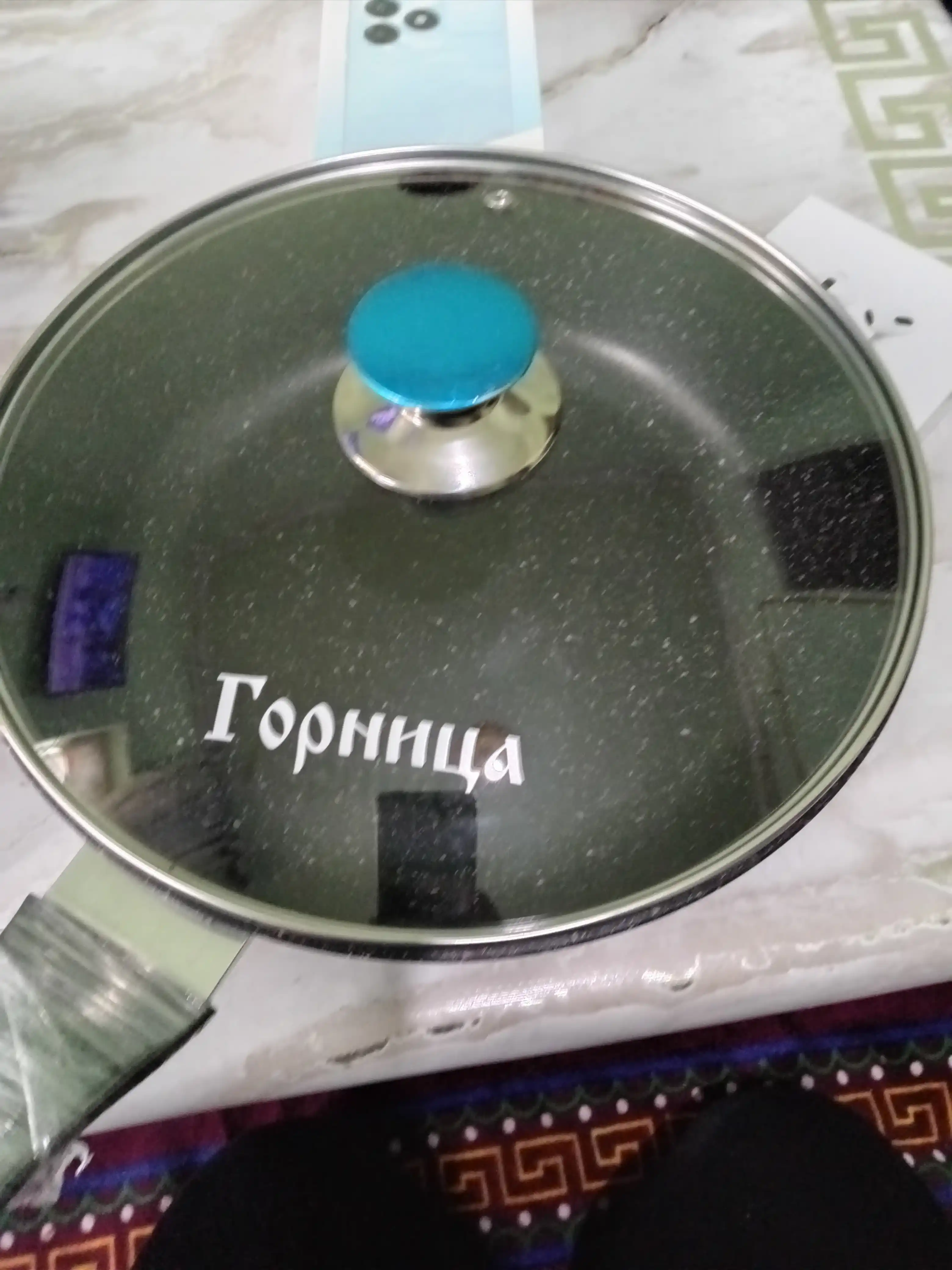 Tova Gornitsa, 20, 22, 24, 26, 28 sm, chuqur, shisha qopqoq, yopishmaydigan qoplamali