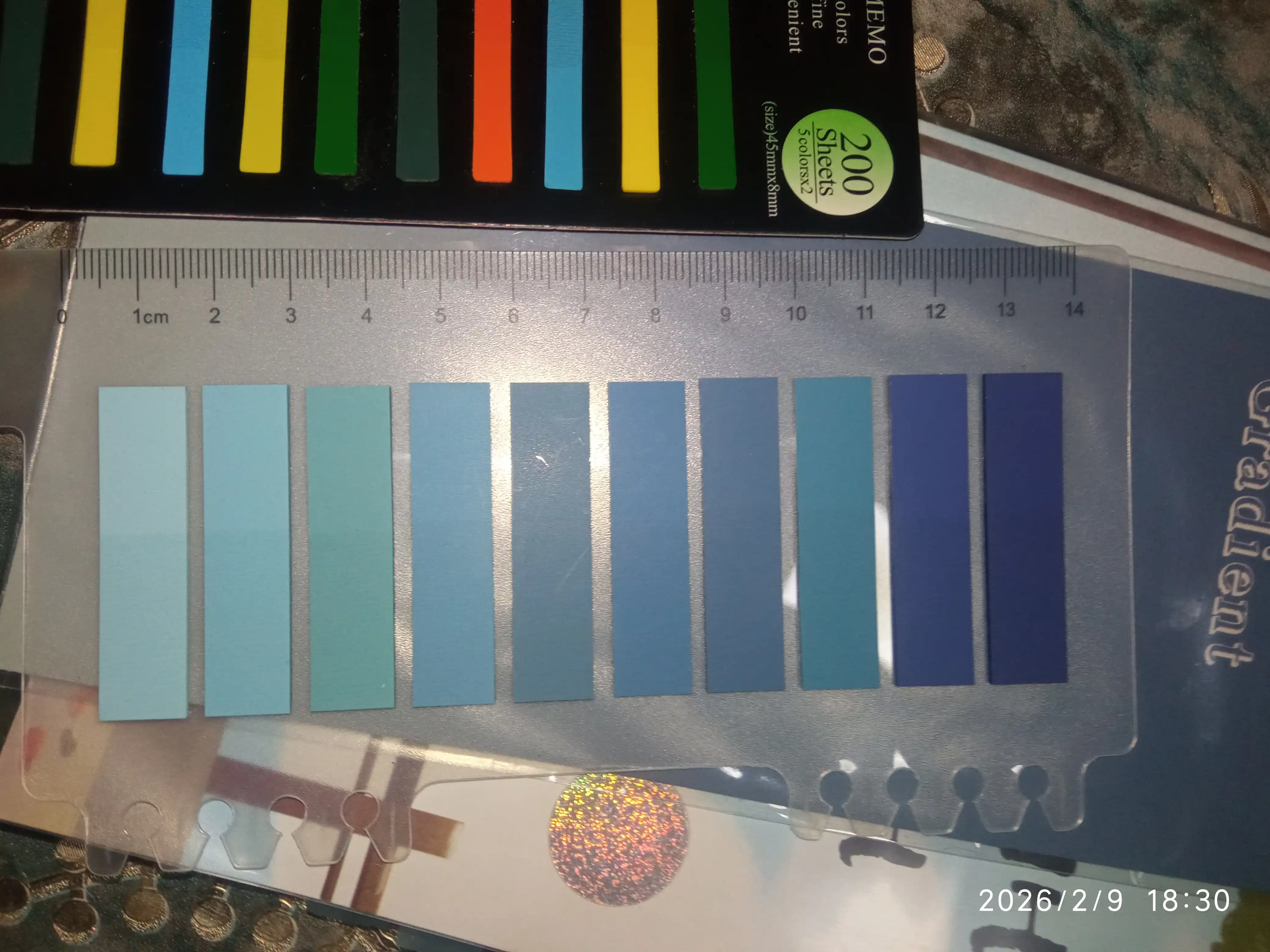 Gradient indeks stikerlari, 10 xil rang