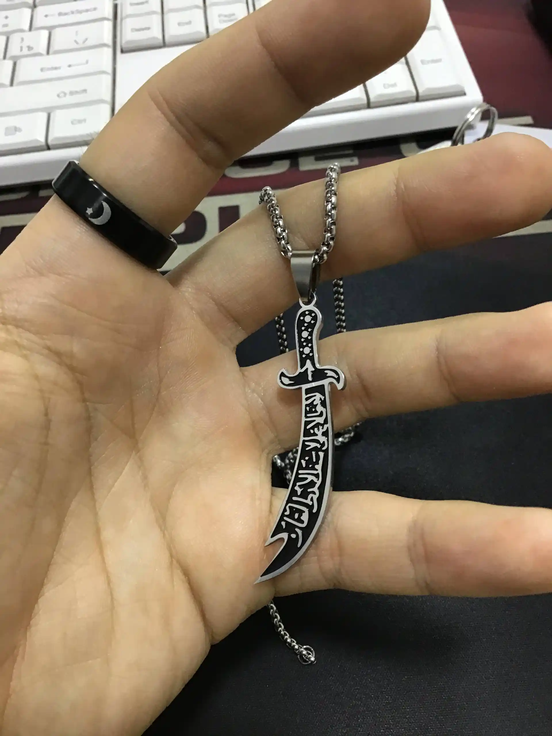 Erkaklar kuloni, osma bo‘yin zanjiri, unisex,  Zulfiqor musulmon tumori