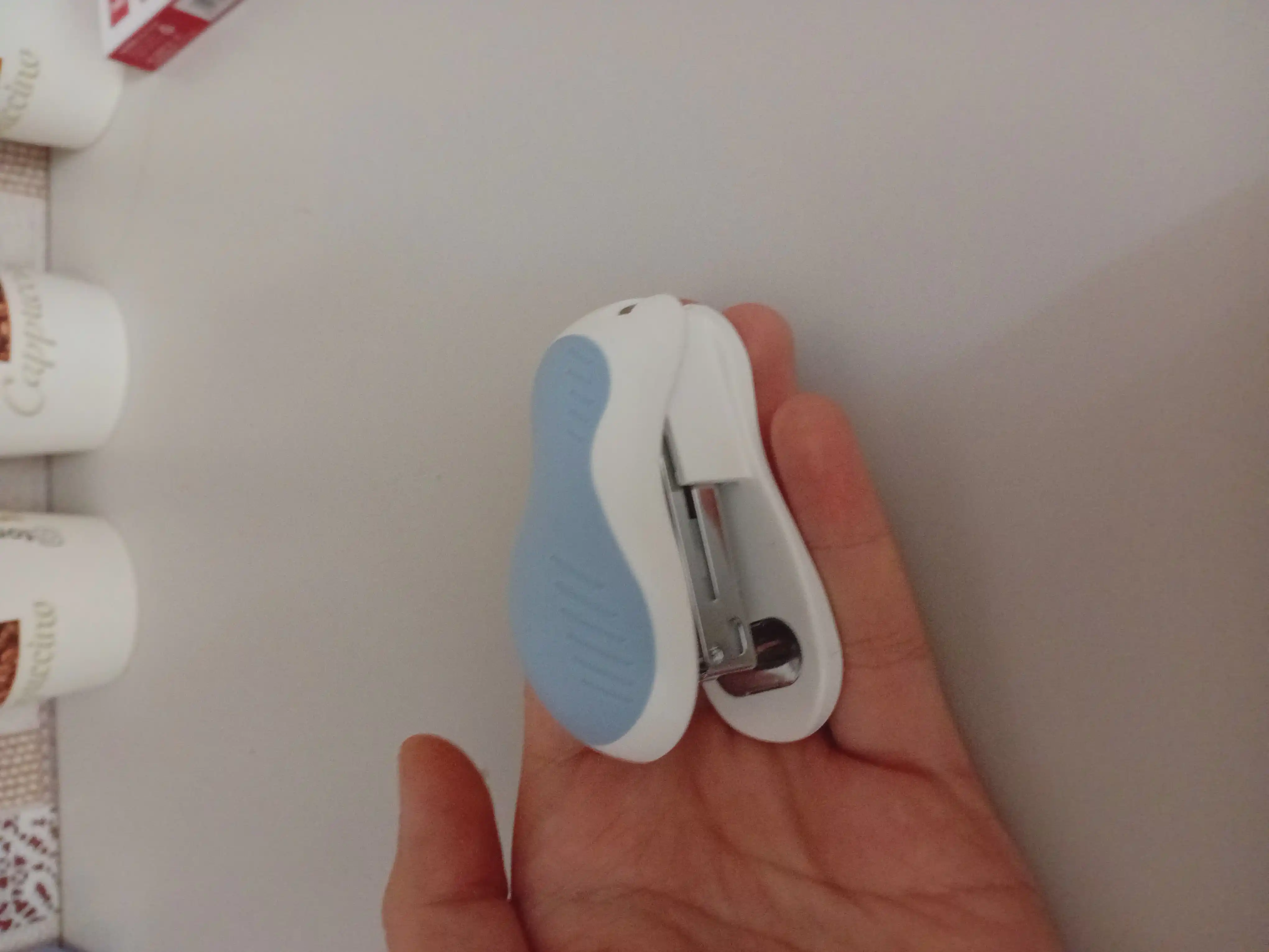 Stapler 24/6 (sn) 0304 Deli