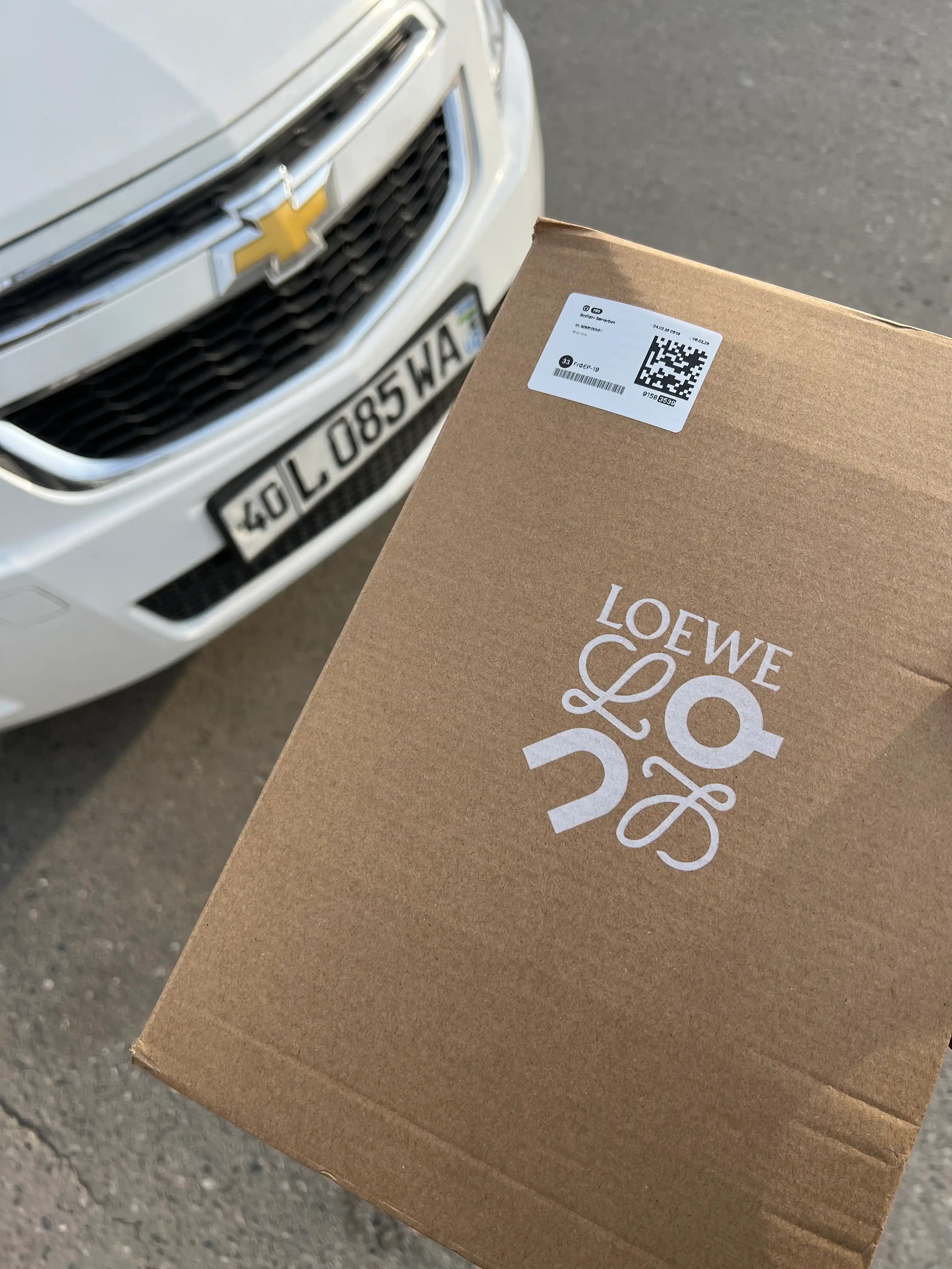 Erkaklar krossovkasi, On Cloud tilt LOEWE