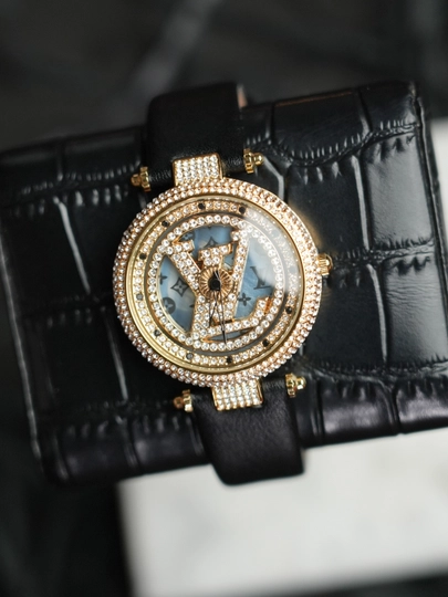 Женские наручные часы - Luna Watches