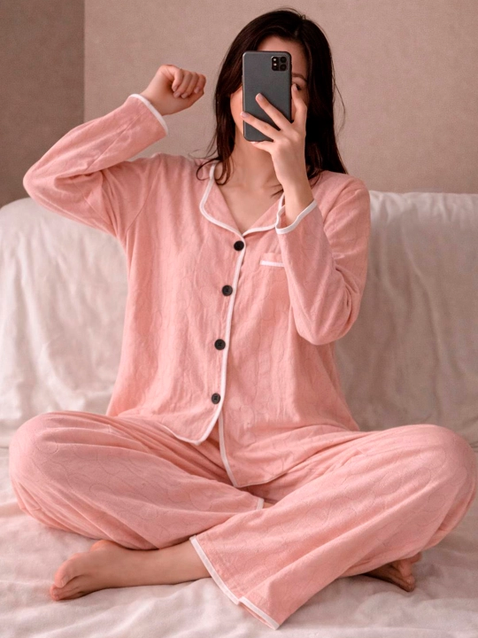 Pijama ayollar uchun komplekt