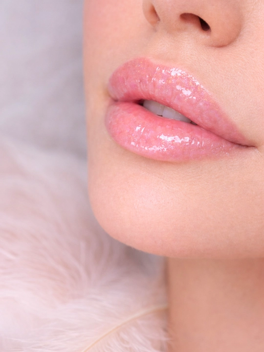 Набор блесков для губ Romantic Rain Lip Gloss 2 в 1