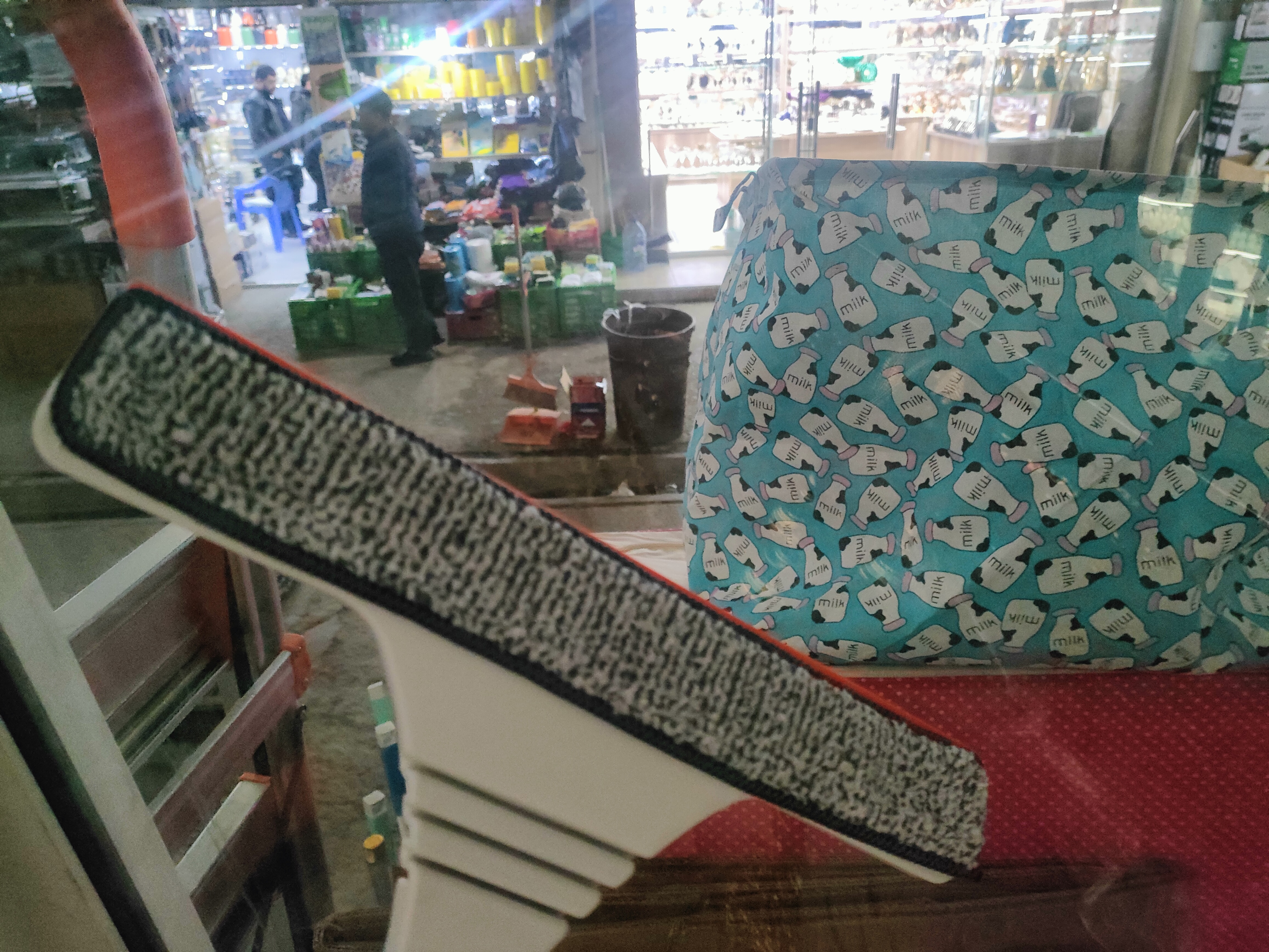 Kop funksiyali oyna yuvish shvabrasi, teleskopik tutqichli, yechiladigan elementlar, 28 sm