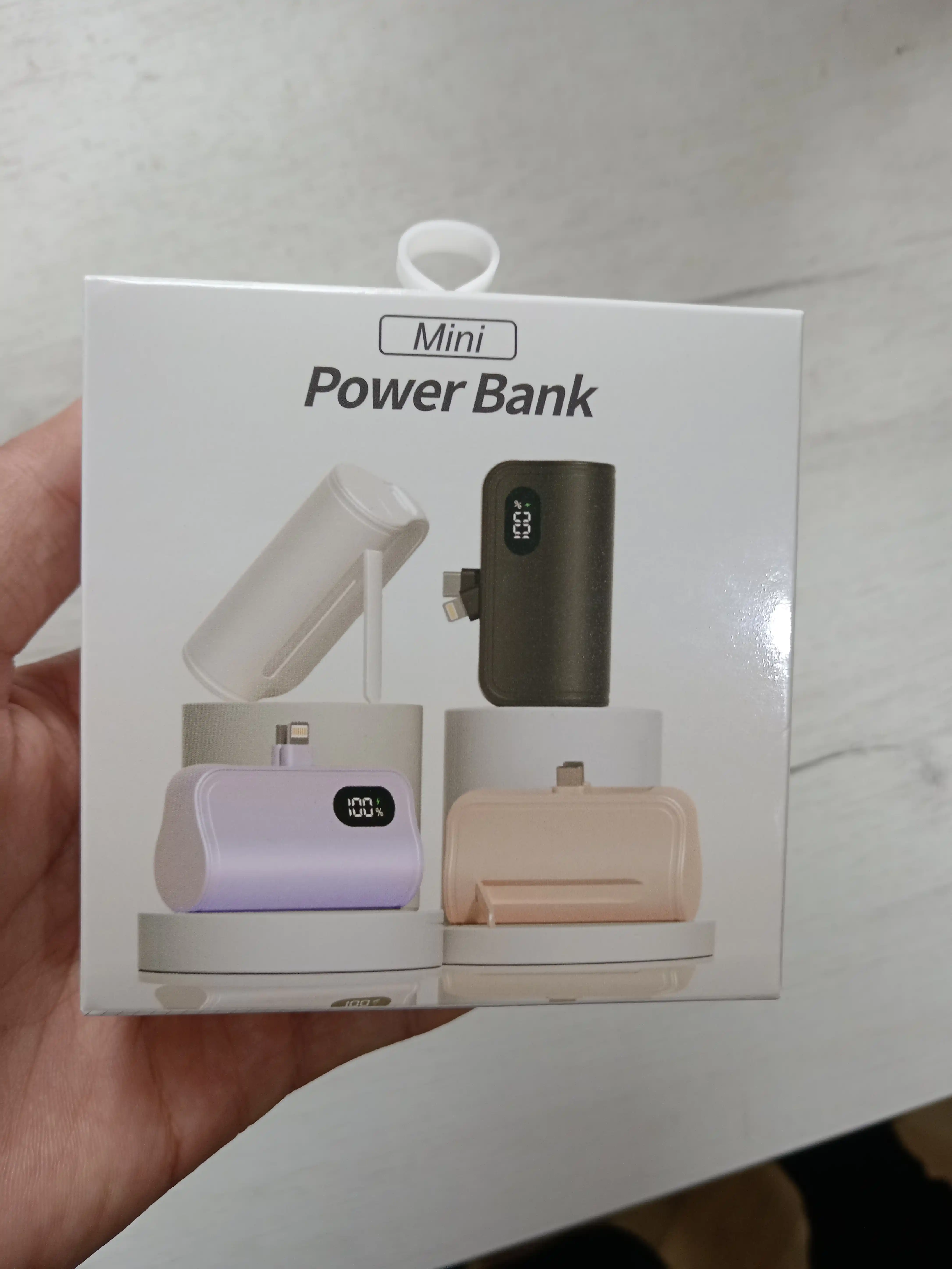 Power Bank 5000 mAh — удобен для переноски, для iPhone и Android
