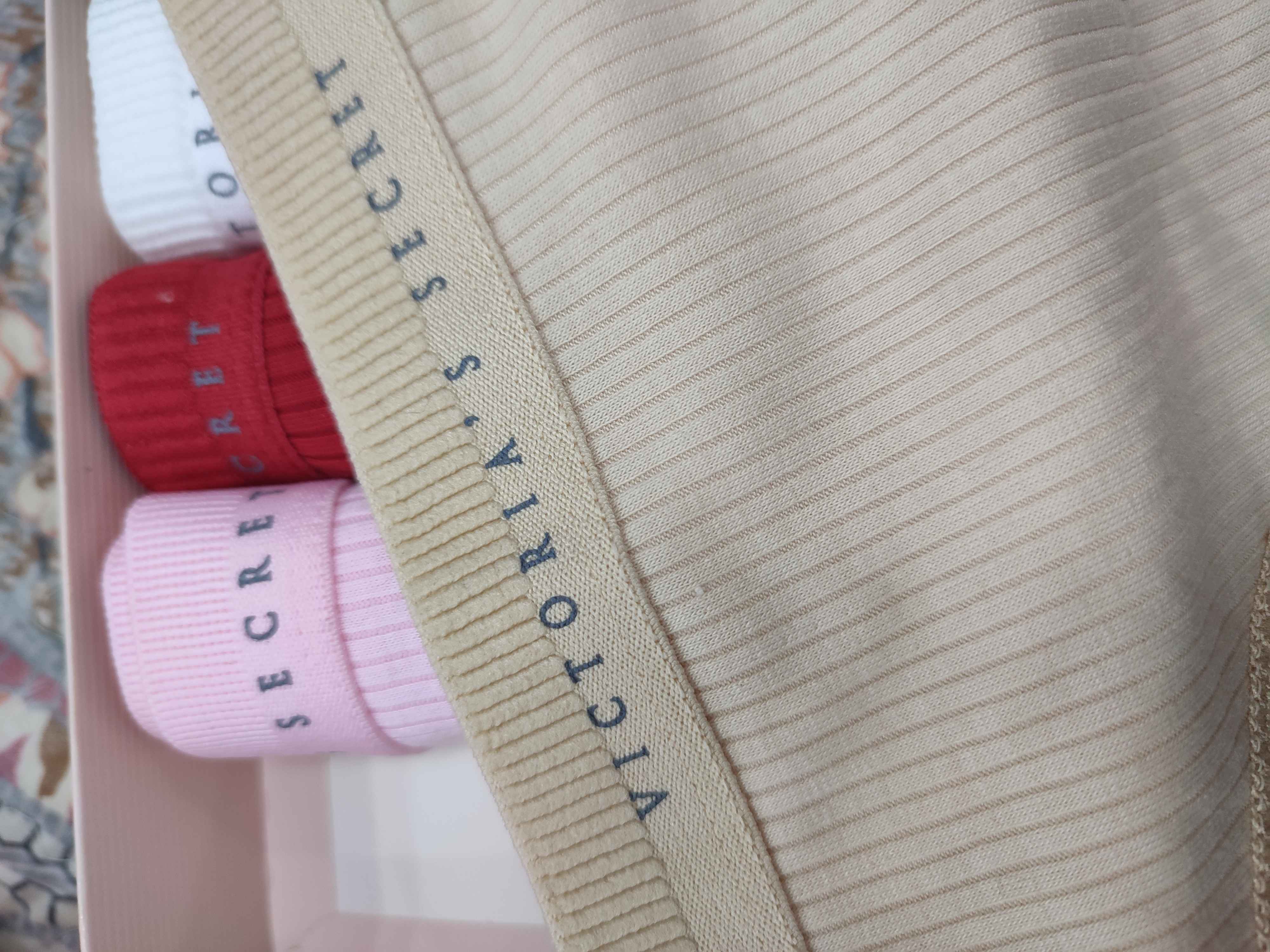 Ayollar uchun Victoria`s secret trusiklari, 5 dona to‘plam, sovg‘a qutisida ichki kiyim