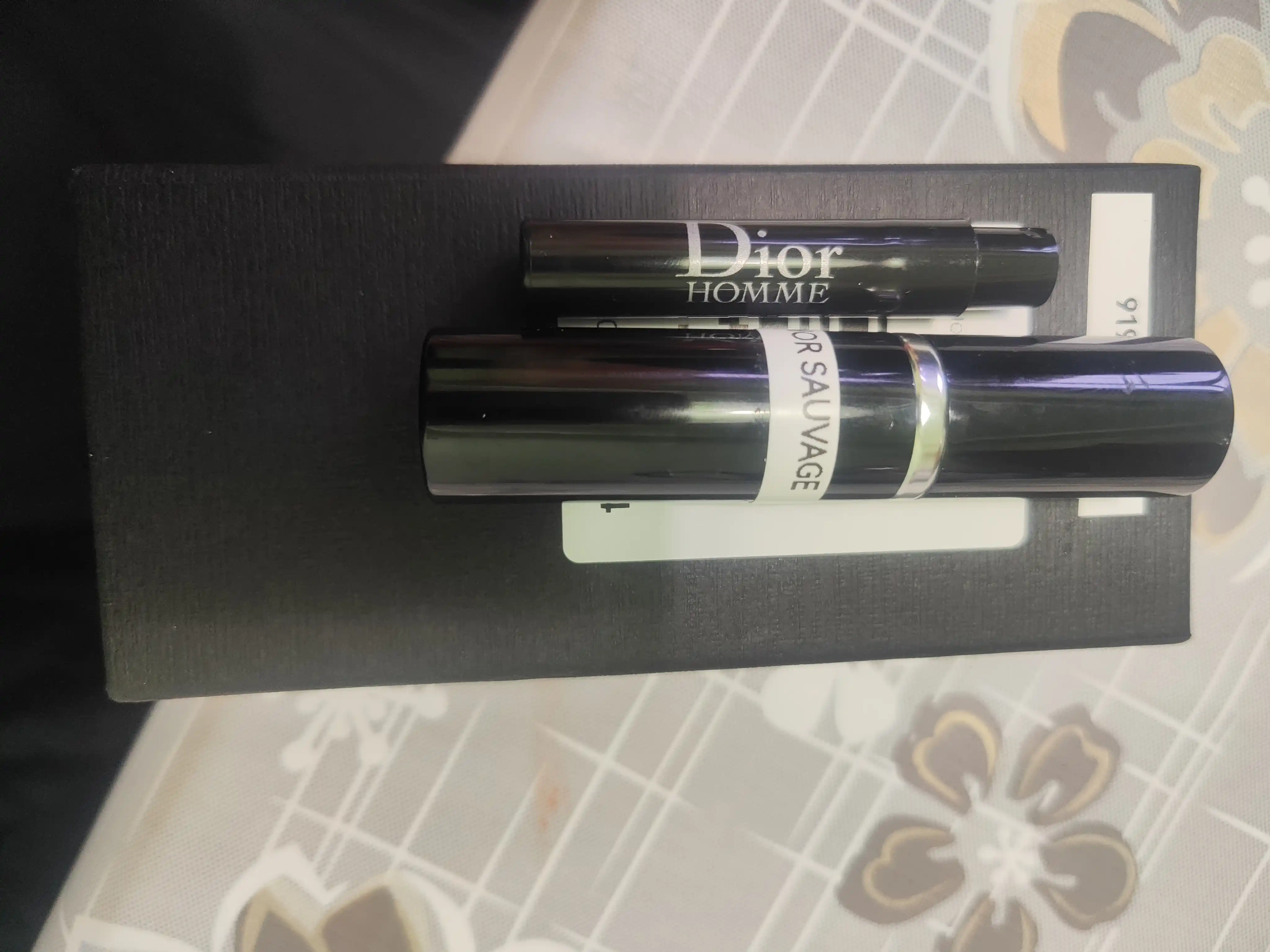 Sauvage by Dior — Doimiy his, kuchli xarizma (5/10/20 ml)