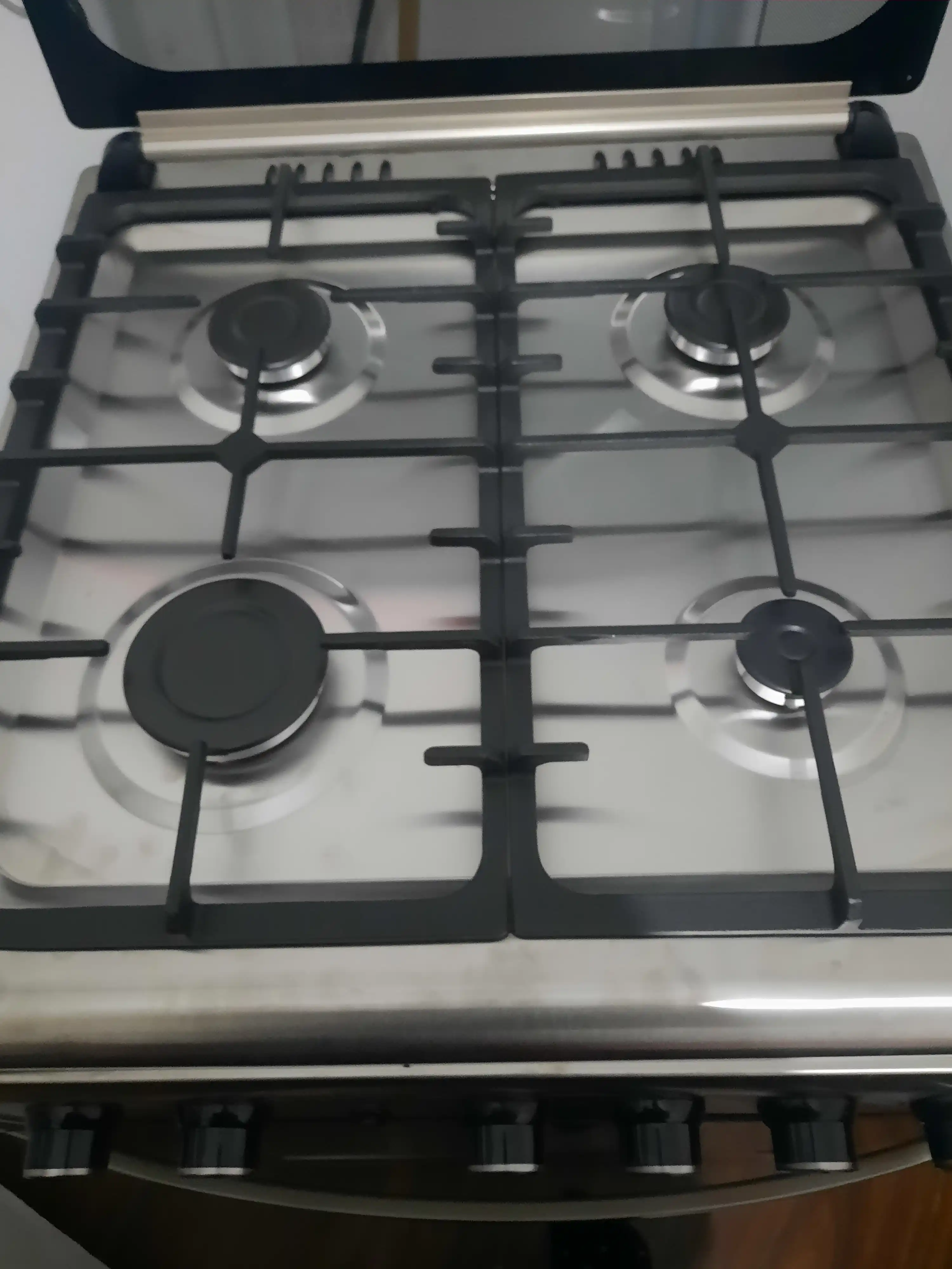 Gaz plitasi Roison LAT Titanium, 60×60 sm, gazli pech gril bilan, gaz nazorati