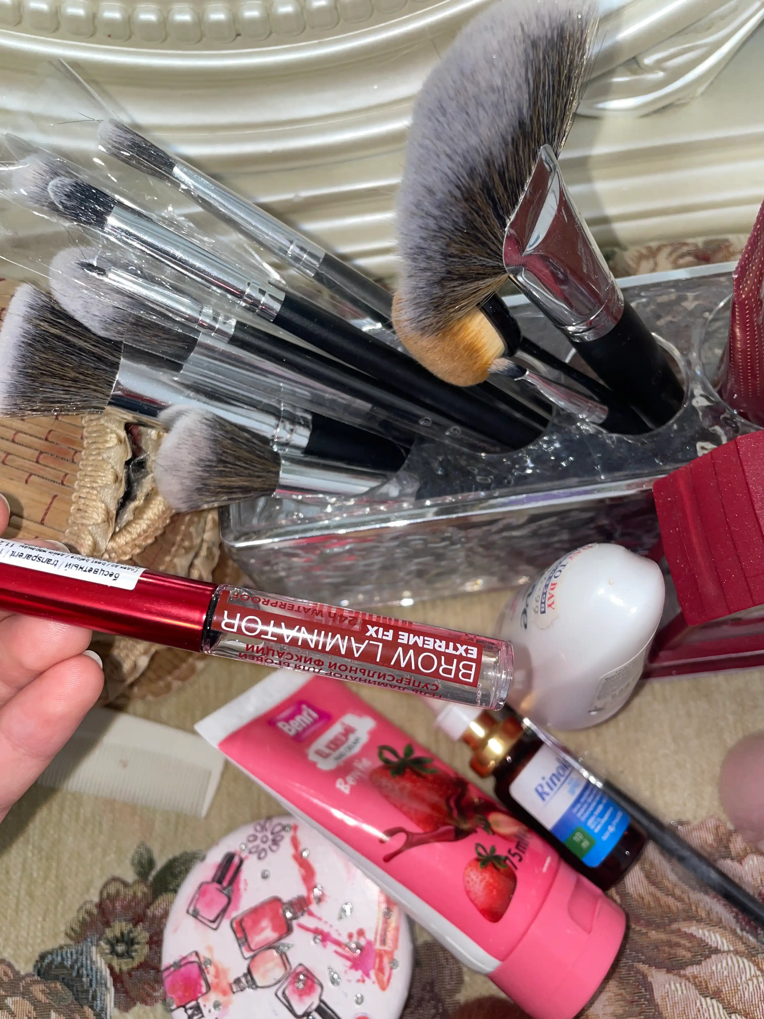 Гель-ламинатор для бровей BROW LAMINATOR EXTREME FIX 24h waterproof, 4,2 г, LUXVISAGE