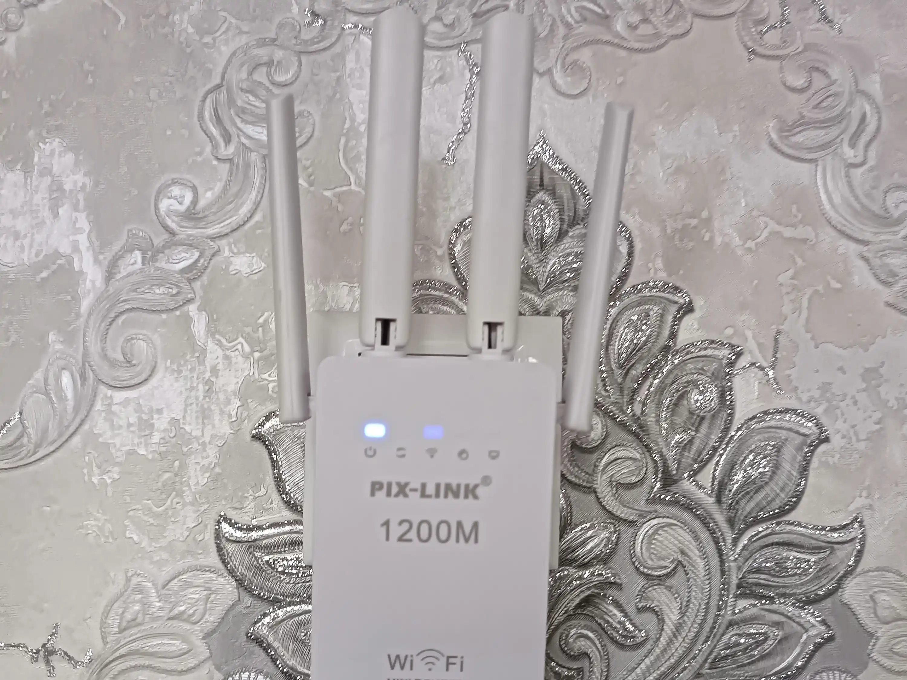 Усилитель сигнала Wi-Fi мини-роутер, репитер 3 в 1 Pix-link LV-WR09, LV-WR02EQ