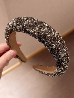 Серый
