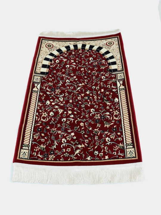 Joynamoz Madina, Mada Carpets mahsuloti, yumshoq va mayin yuza, gilamdek baquvvat sifat