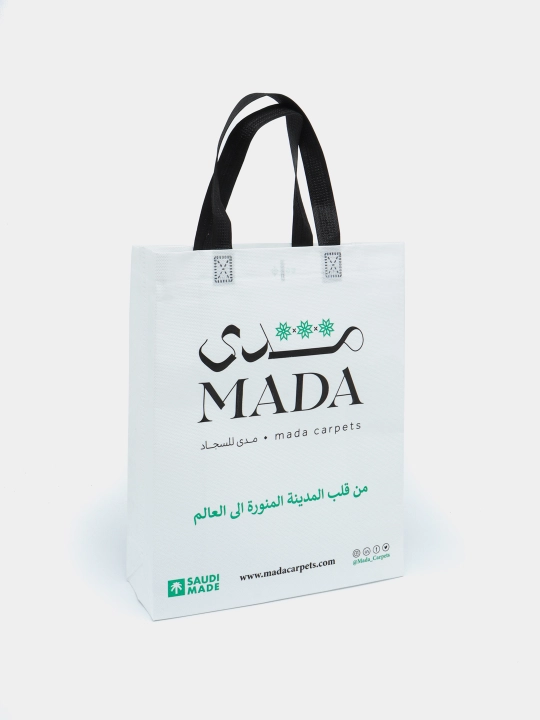 Joynamoz Madina, Mada Carpets mahsuloti, yumshoq va mayin yuza, gilamdek baquvvat sifat