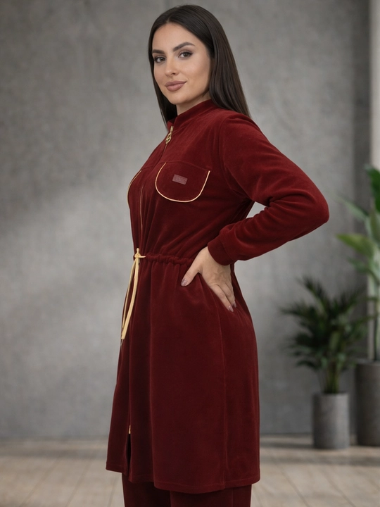 Ayollar uchun ikki qismli kostyum (tunika/shim), erkin fason, bahor-kuz mavsumi uchun