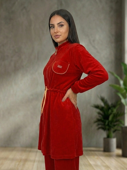 Ayollar uchun ikki qismli kostyum (tunika/shim), erkin fason, bahor-kuz mavsumi uchun