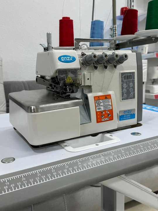 Tikuv mashinasi ENZU D-952, overlock, avtomatik moylash, ko‘p qatlamli matolar uchun