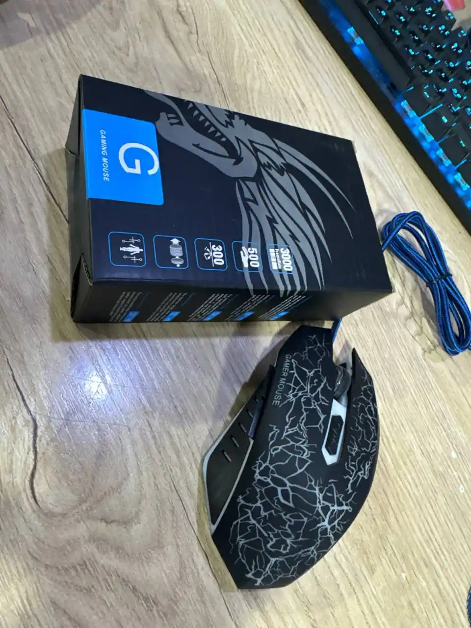 Simli o‘yin sichqonchasi, 1600 dpi RGB yoritilgan