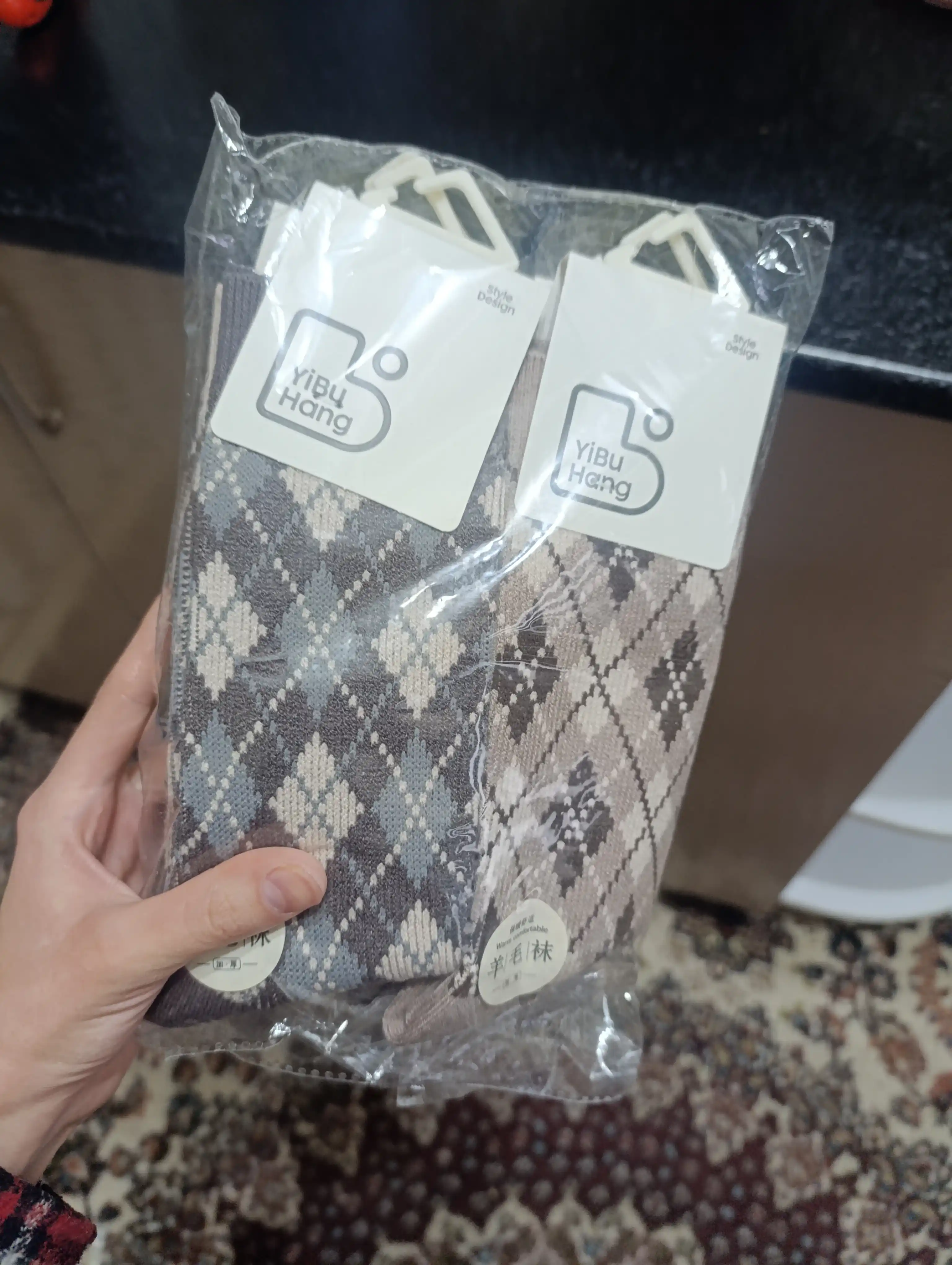 Ayollar uchun kuz-qish mavsumiy paypoqlari, besh xil rangli kombinatsiya, 5 juft