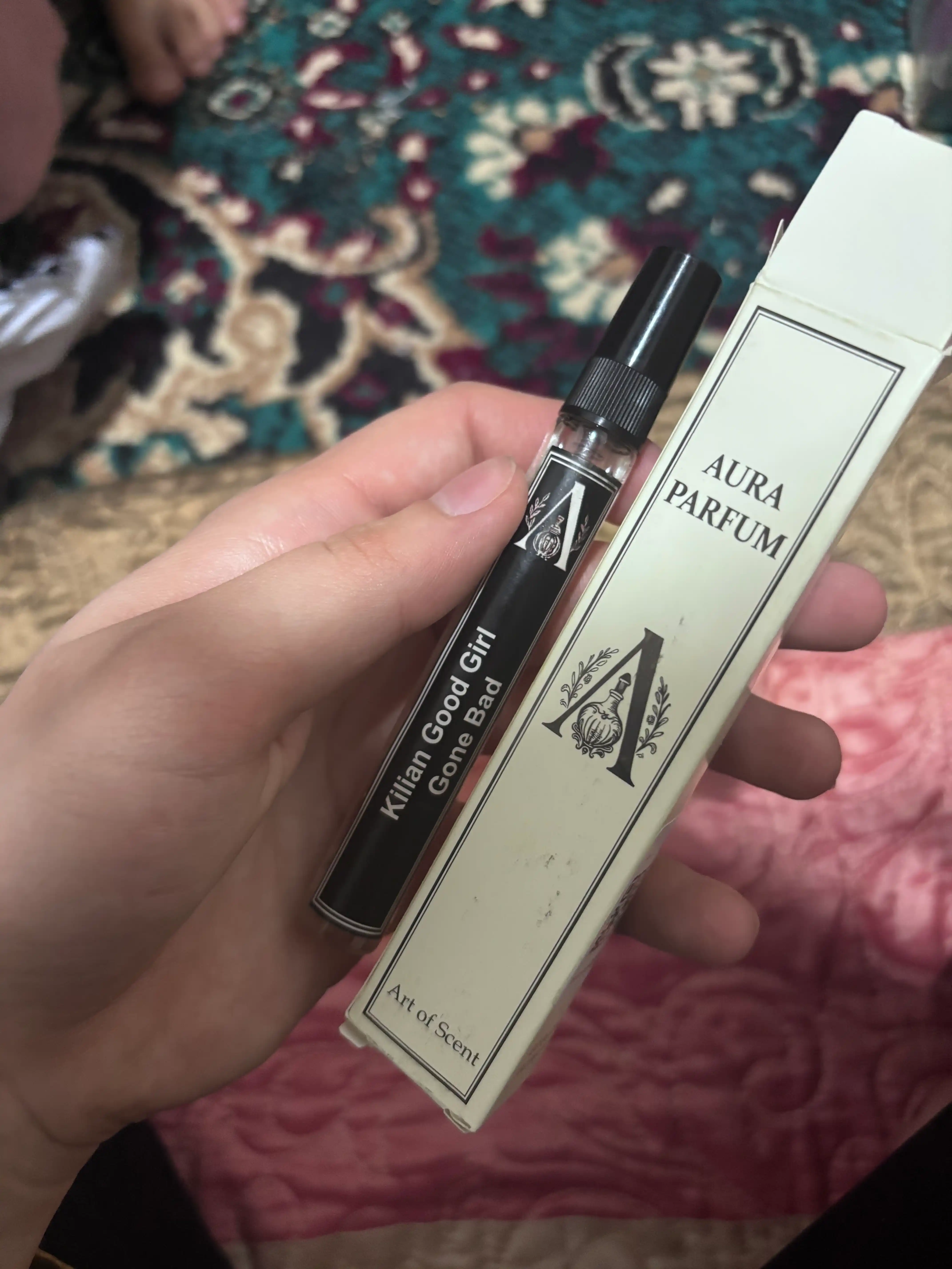 Atirlar ayollar Kilian good girl , Ayollar atirlari yozgi orginal raspiv duxi