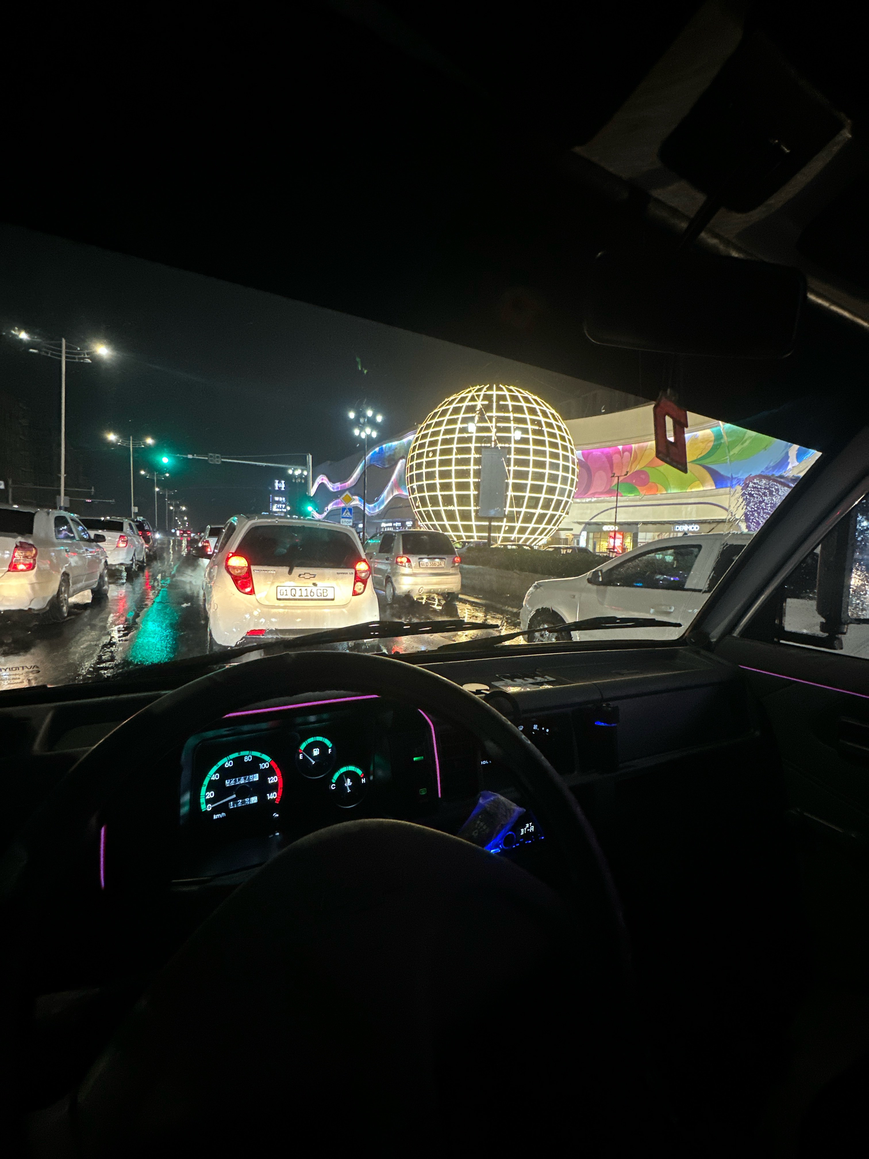 Светодиодная лента для авто, неоновая LED подсветка в машину