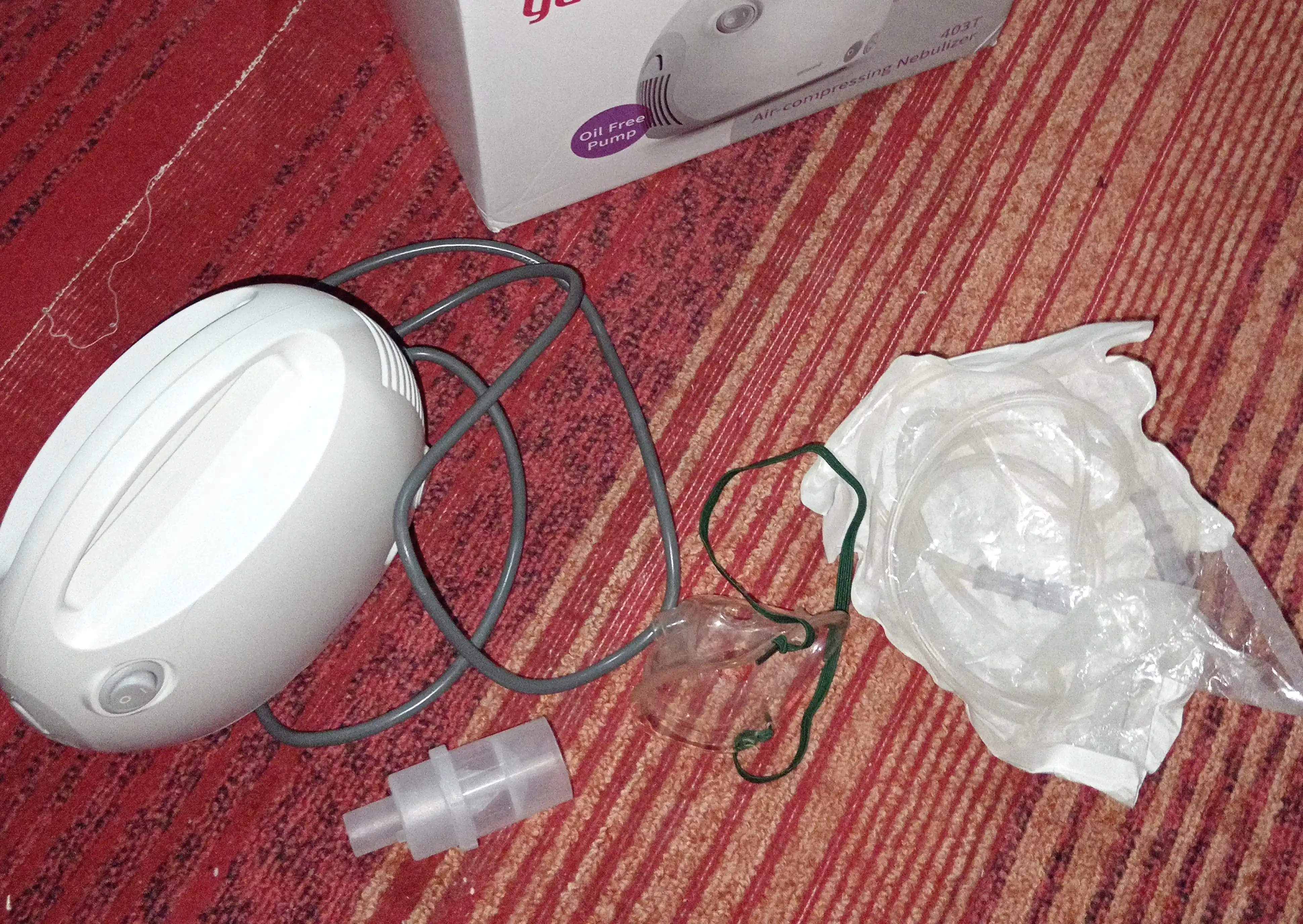 Ингалятор-небулайзер Yuwell 403T, эффективный прибор для лечения дыхательных путей