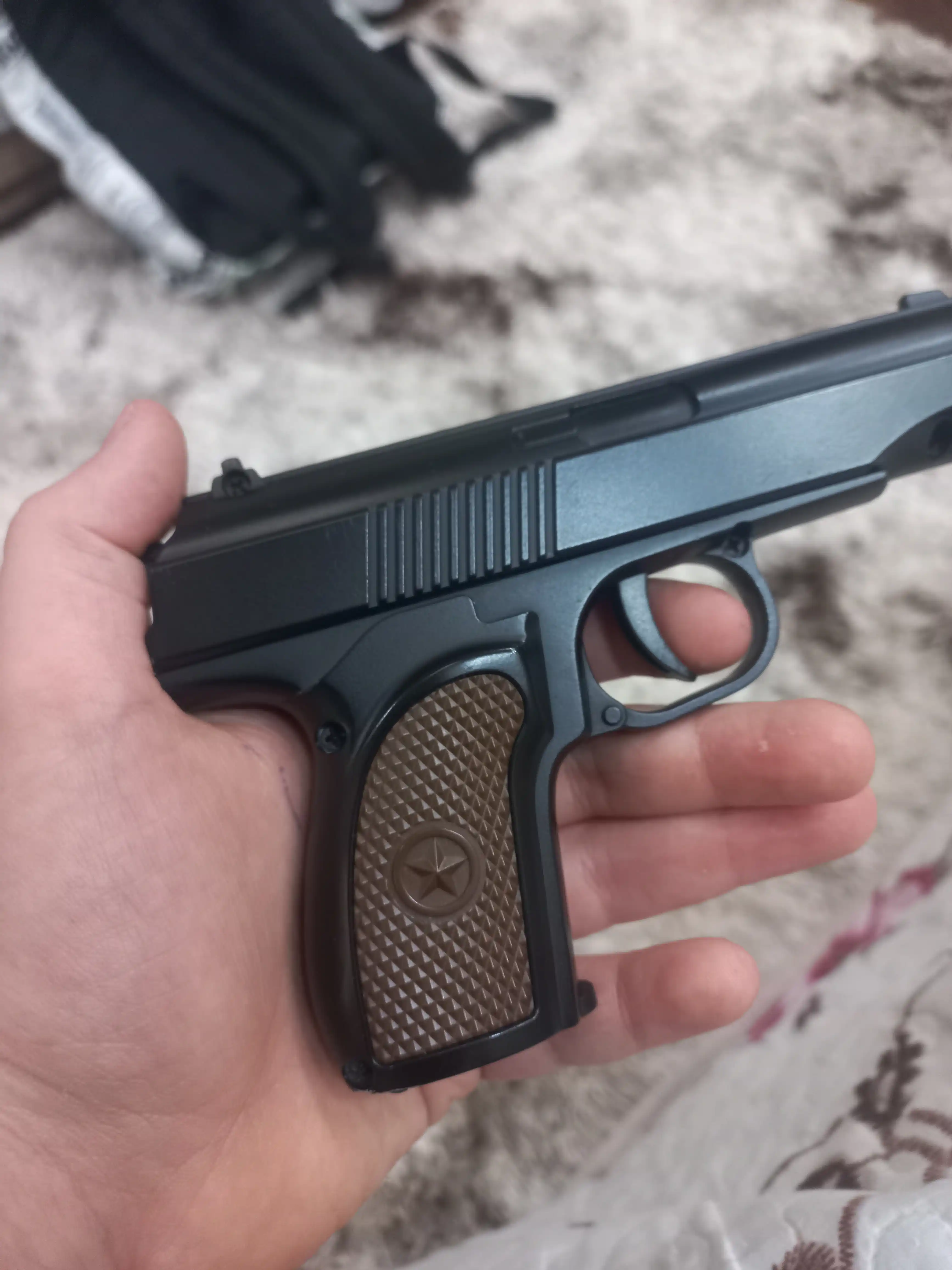 Metal pistolet, temir to'pponcha, К-113, M17, C28, glushiteli bilan, pistalet, pnevmatik
