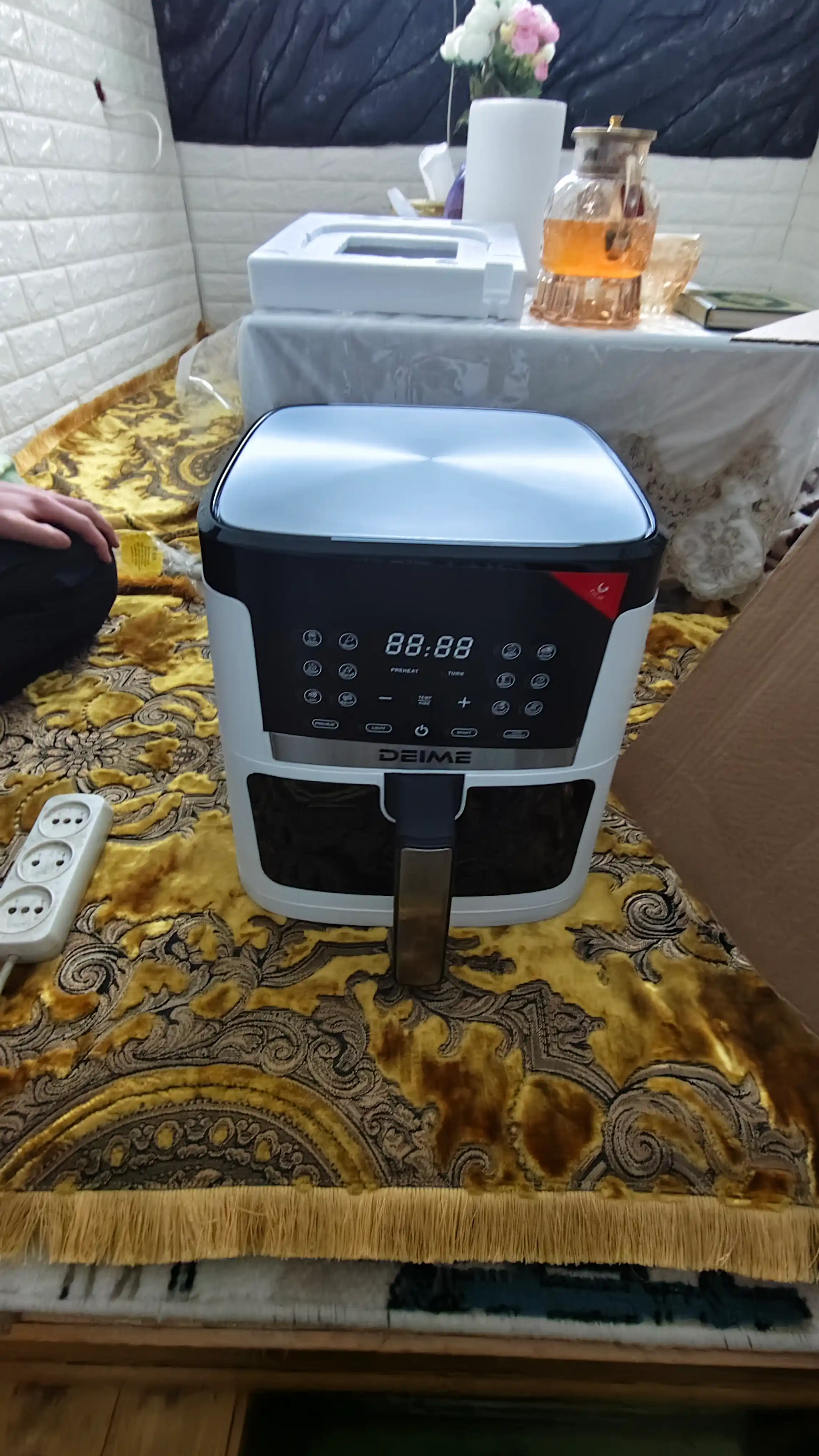 Deime aerogrill, 6, 7, 8, 10 l, yog‘siz qovurish, 1800 Vt quvvatli, ko‘p funksiyali