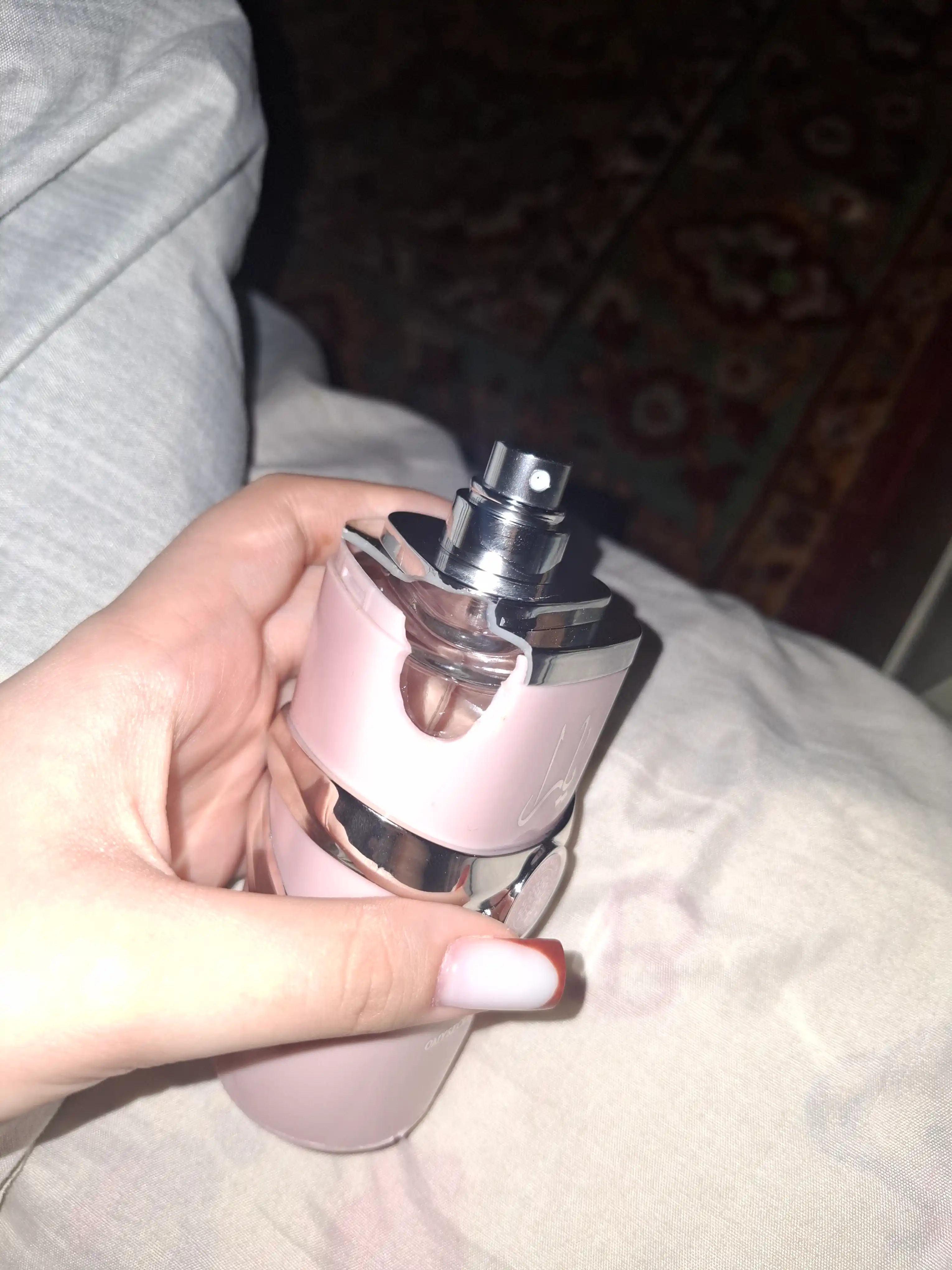 Ayollar uchun atir Lattafa YARA, 100 ml