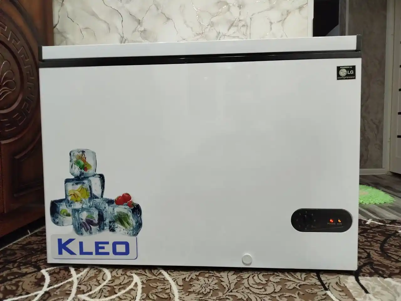 Морозильный ларь KLEO KDF-300A+G, 220 л