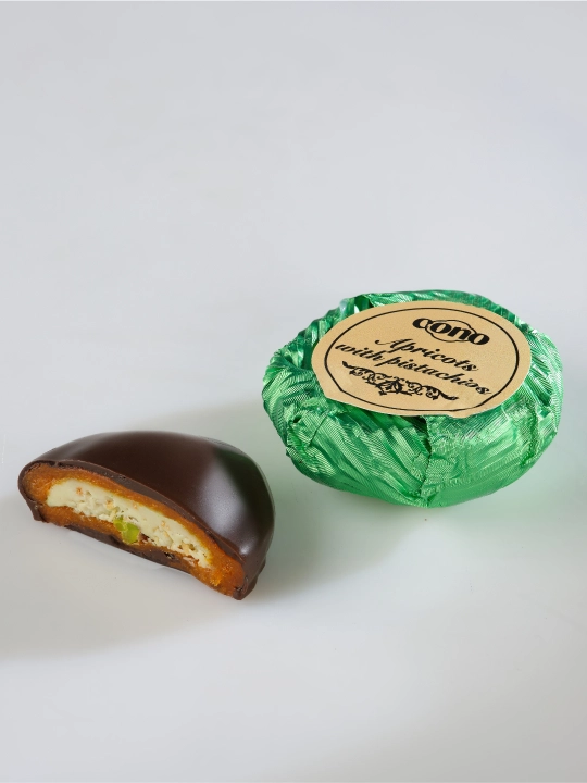 Подарочный набор конфет Uzbekistan Sweets & Sweets, в металлической коробке, 500 г