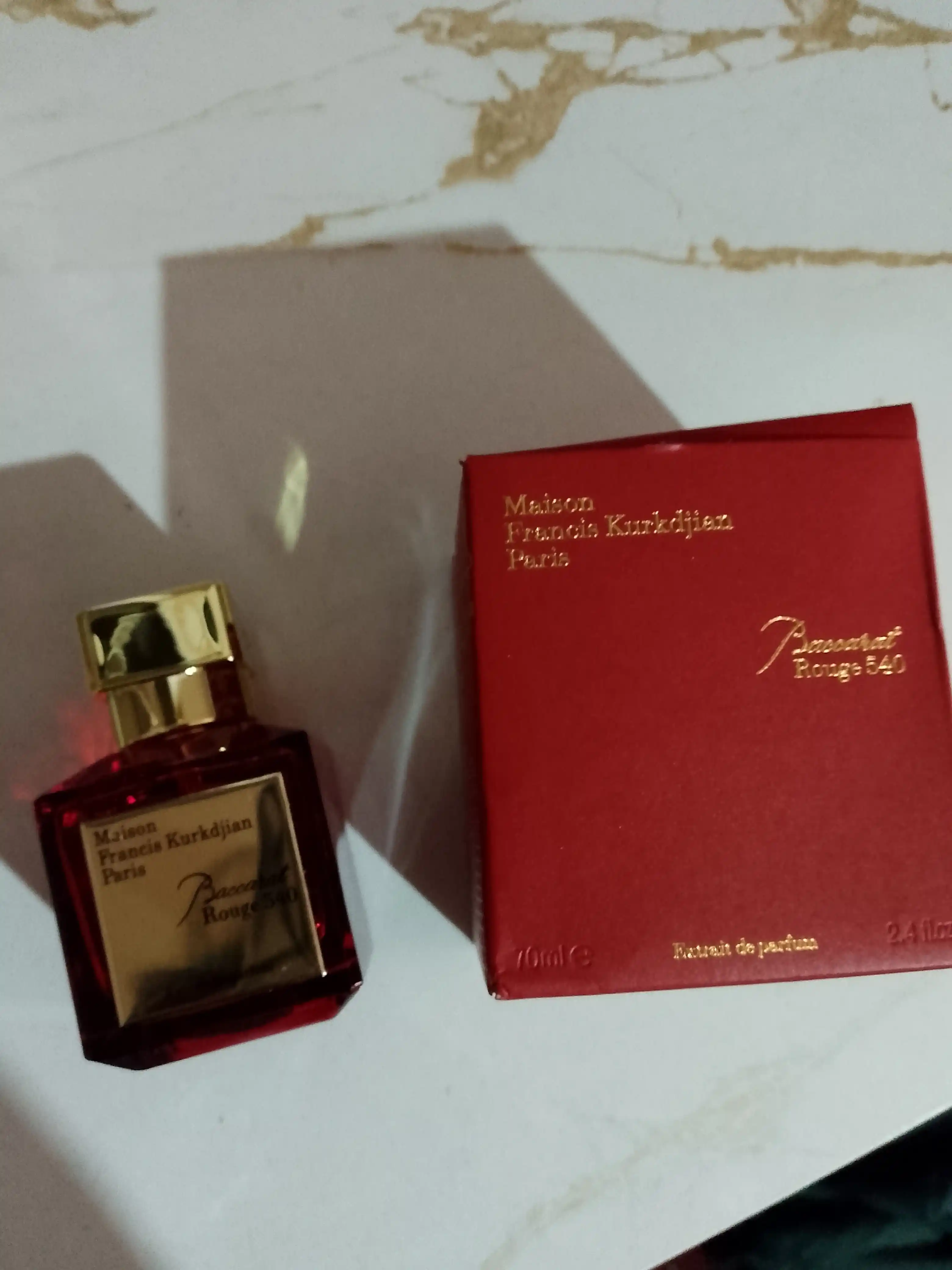 Baccarat Rouge 540, 100 мл - женские духи, воплощающие элегантную цитрусовую смесь