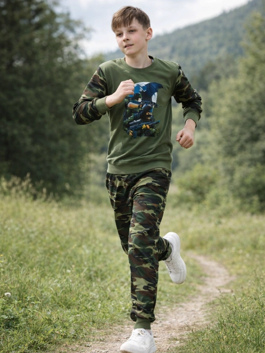 Trikotaj sport kostyumi – jogger shimlar va xudi bilan
